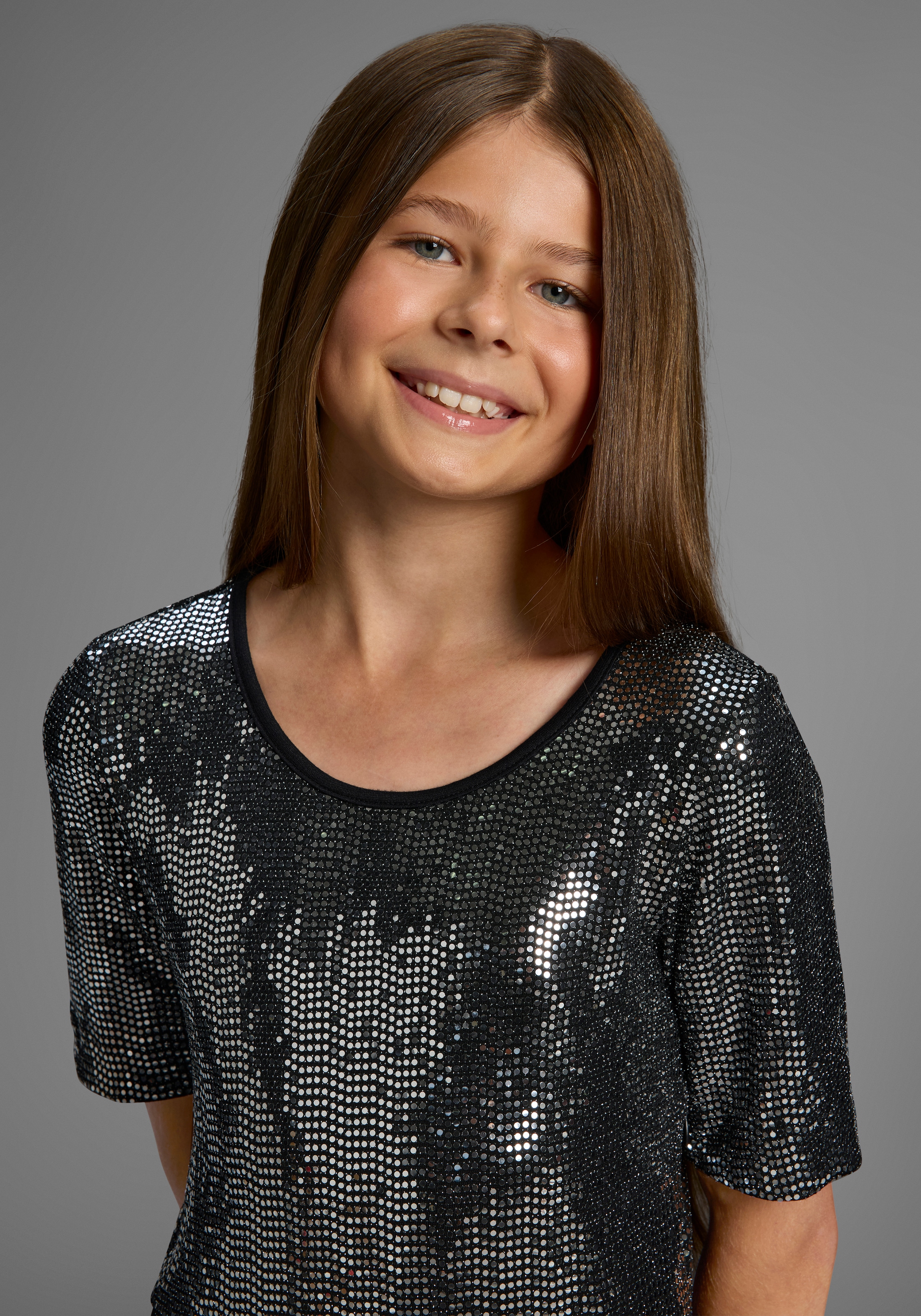 Bruno Banani Jerseykleid »Kleid in Pailletten-Optik« NEUHEIT: BRUNO BANANI für TEENS! Shirtkleid in Pailletten-Optik