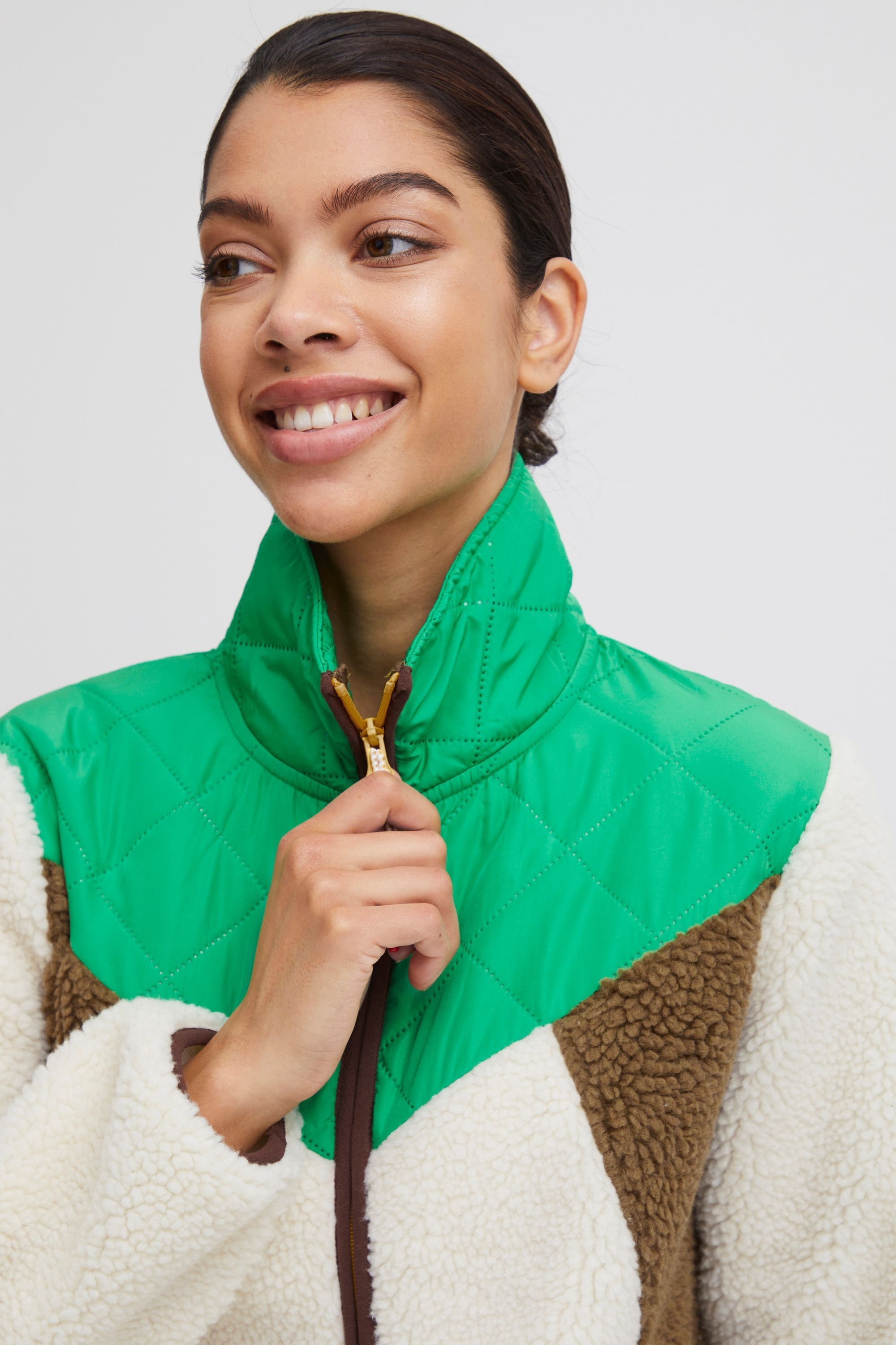 TheJoggConcept Outdoorjacke »Outdoorjacke JCBerri«, ohne Kapuze