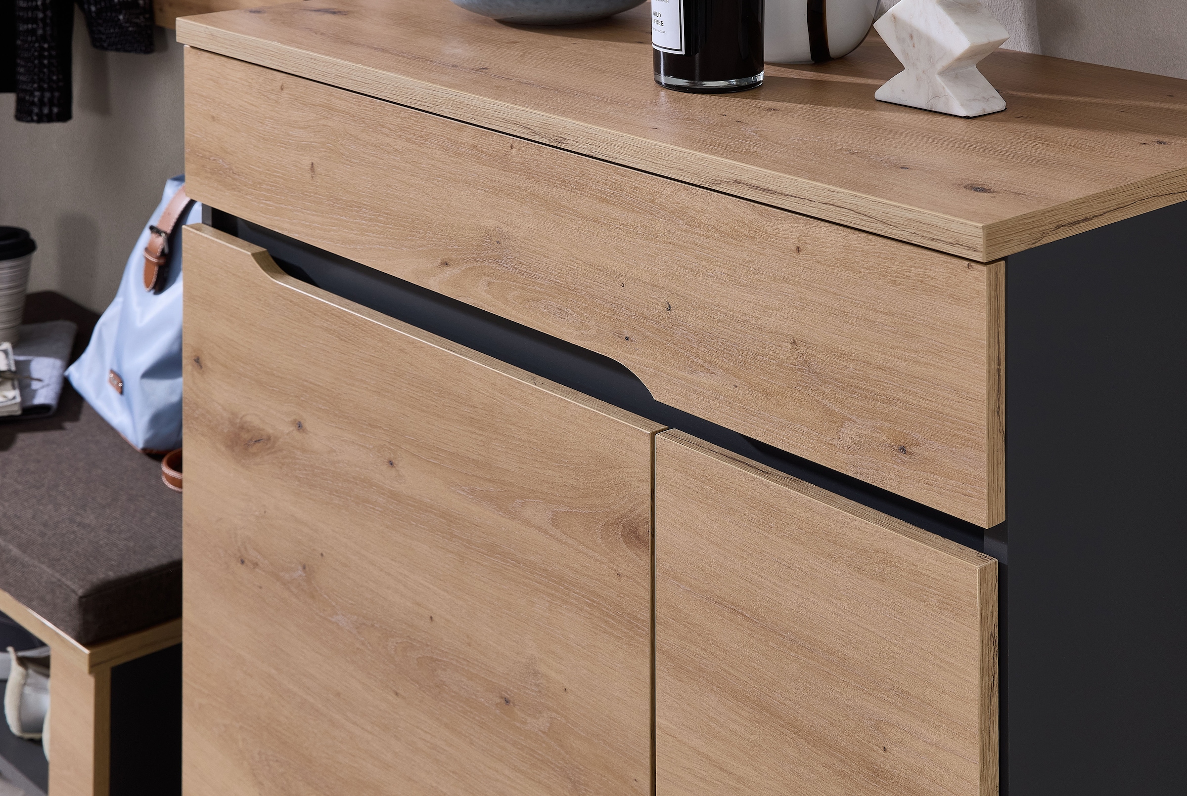 OTTO home Schuhschrank »Fargo Schuhschrank, 80/107/38 (B/H/T cm)« 1 Stk. tlg. 2 türig, Schubkasten, Soft Close,