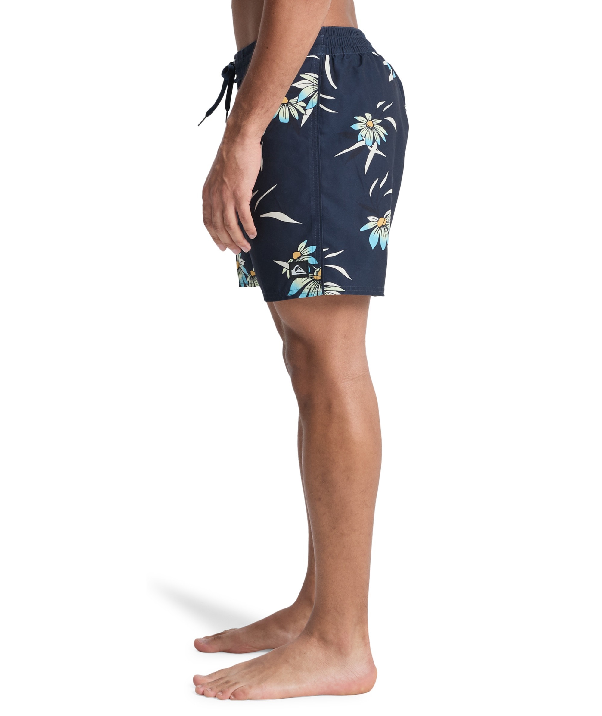 Quiksilver Badeshorts »EVERYDAY HALF JAM 16« schnell trocknendes Material, mit normaler Leibhöhe, Straight Leg Fit