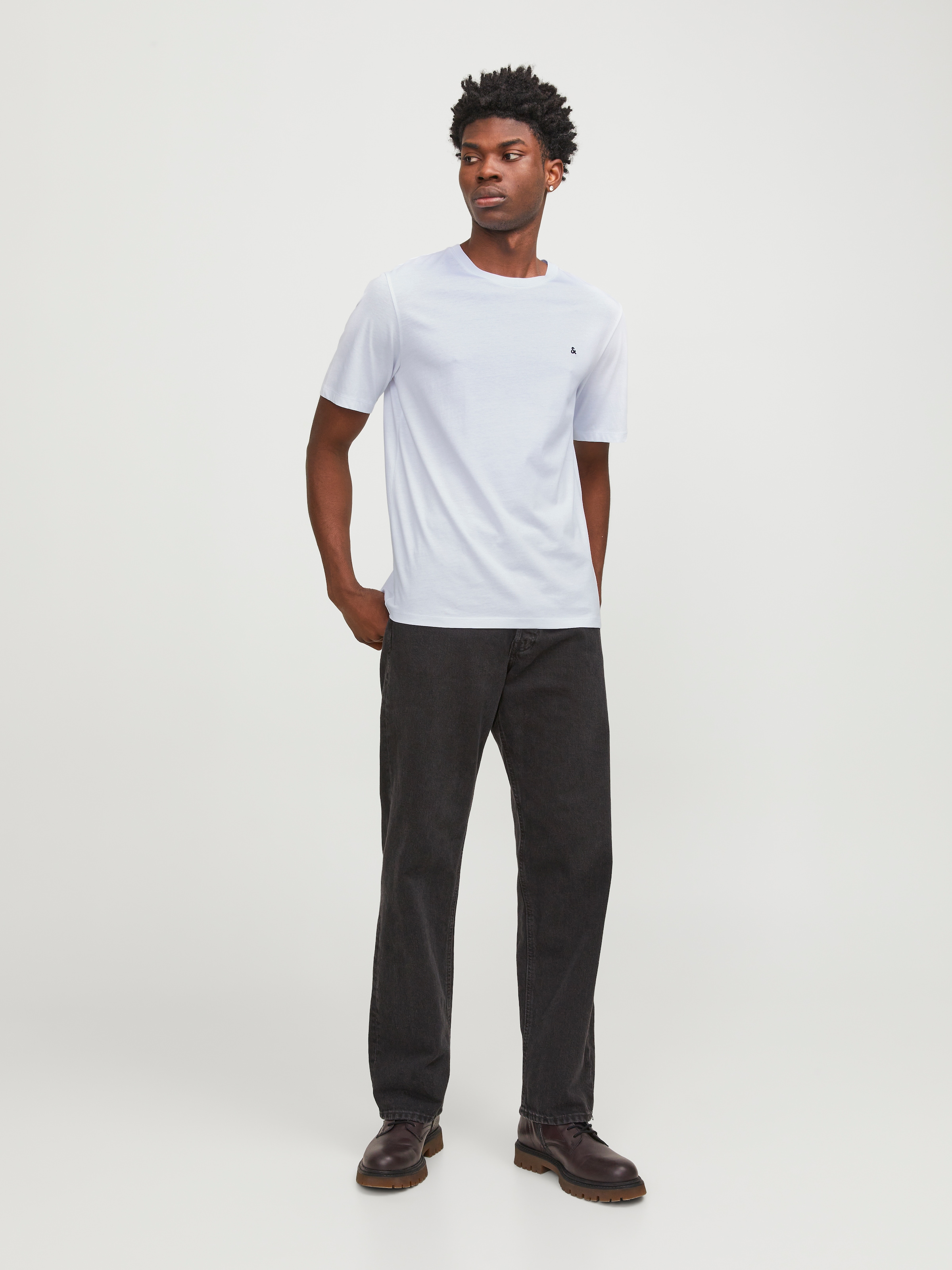 Jack & Jones Rundhalsshirt »JJEPAULOS TEE SS CREW NECK NOOS« Baumwollmischung, regular fit