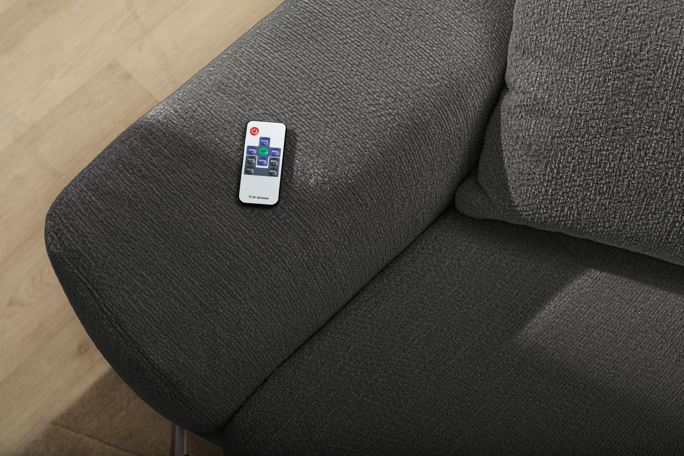Jockenhöfer Gruppe Big-Sofa »Lumina, XXL, B: 294 cm, mit LED-RGB-Beleuchtung, Liegefläche 120x240cm« Mega-Sofa, inklusive Federkernpolsterung und 10 Kissen