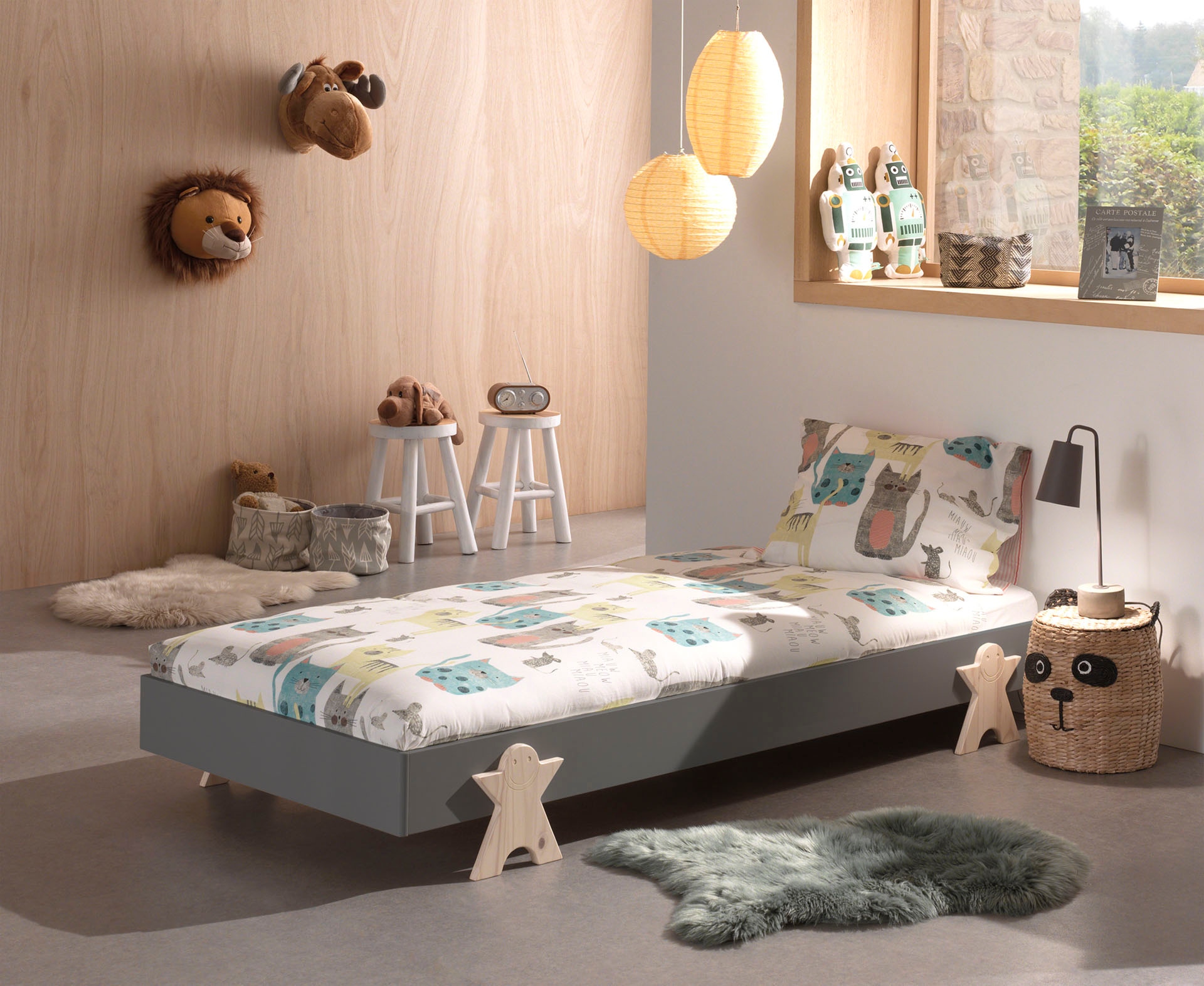 Lit 90x200 cm pin massif gris et bois clair Fernando