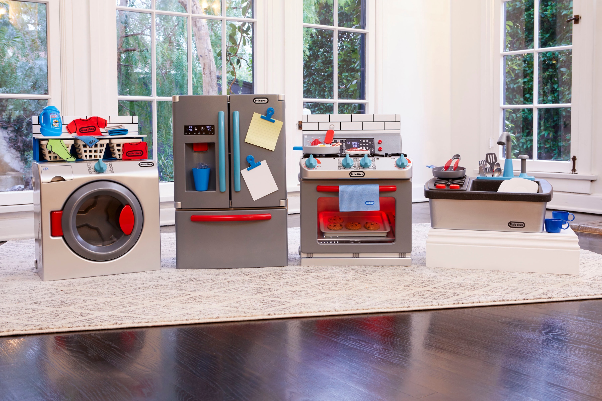 Little Tikes® Kinder-Herd »First Oven«, mit Licht und Sound