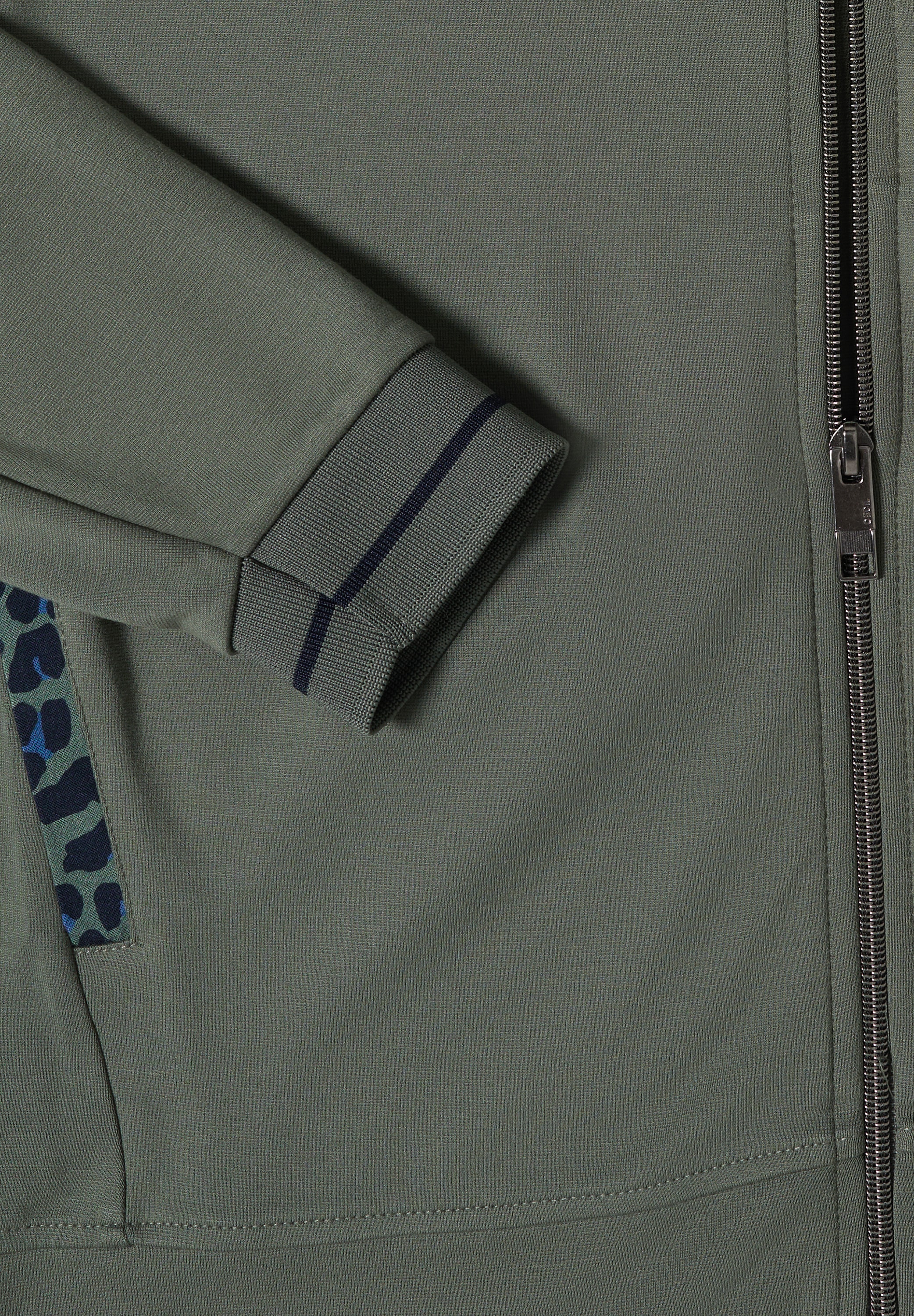 Cecil Sweatjacke mit Animal-Print Details, Stehkragen, Viskosemix