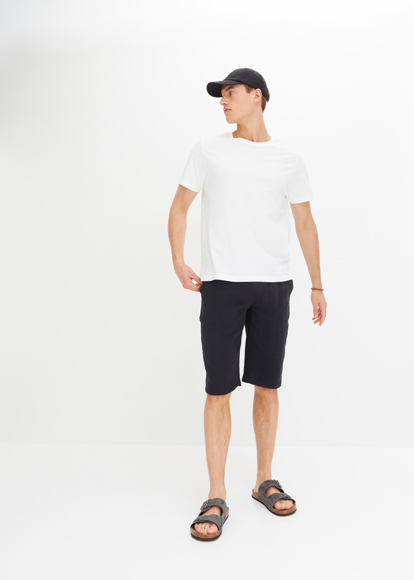 bonprix T-Shirt »T-Shirt (5er Pack)« Packung, 5er, 5 Stk. Regular Fit, Kurzarm, für warme Tage, aus Baumwolle und Viskose