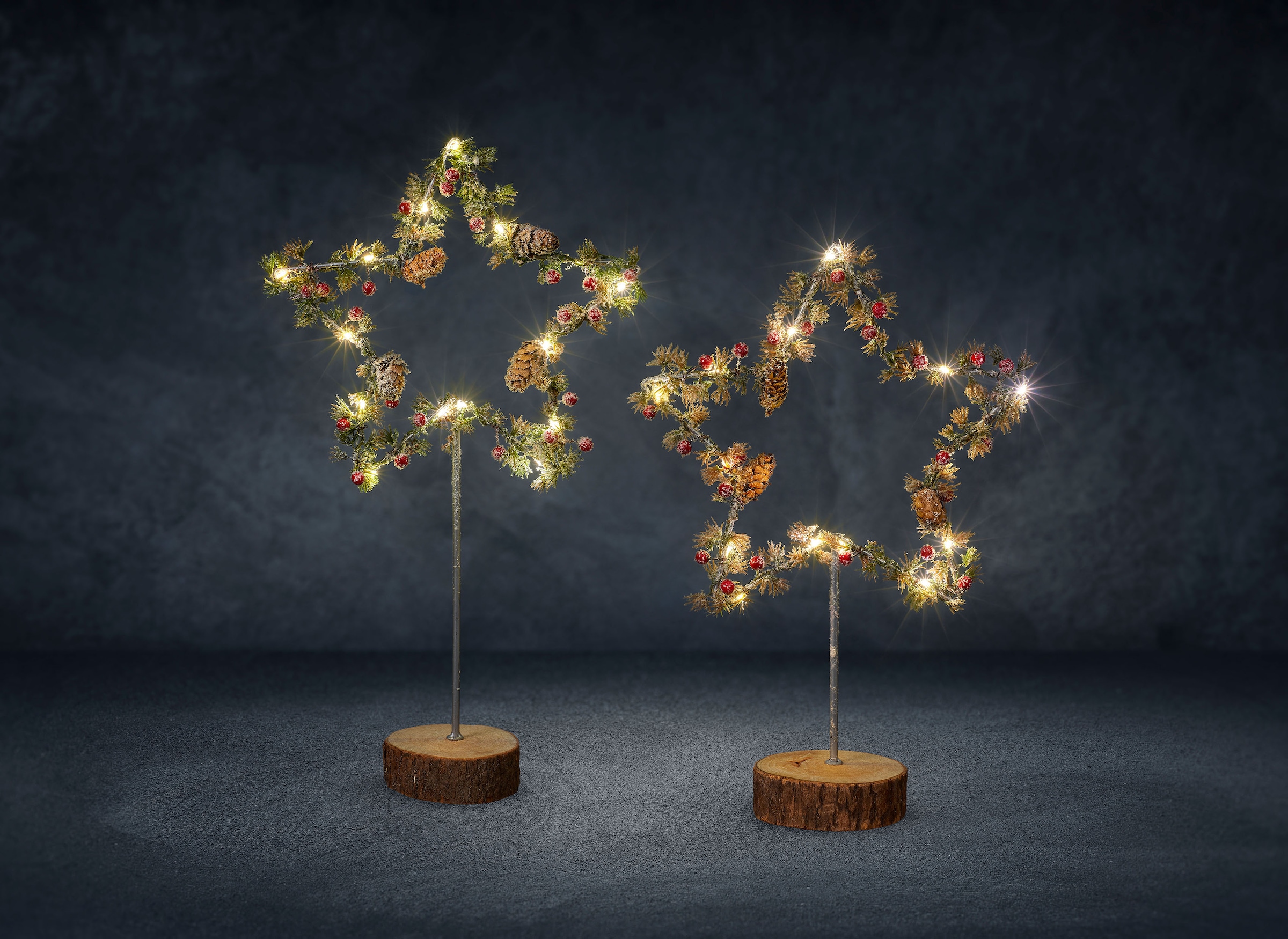 BONETTI LED Stern »Weihnachtsstern, Früchte und Zapfen«, 2er Set, mit  Holzfuß, Höhe ca. 39 cm + 49 cm, Weihnachtsdeko online kaufen | mit 3  Jahren XXL Garantie