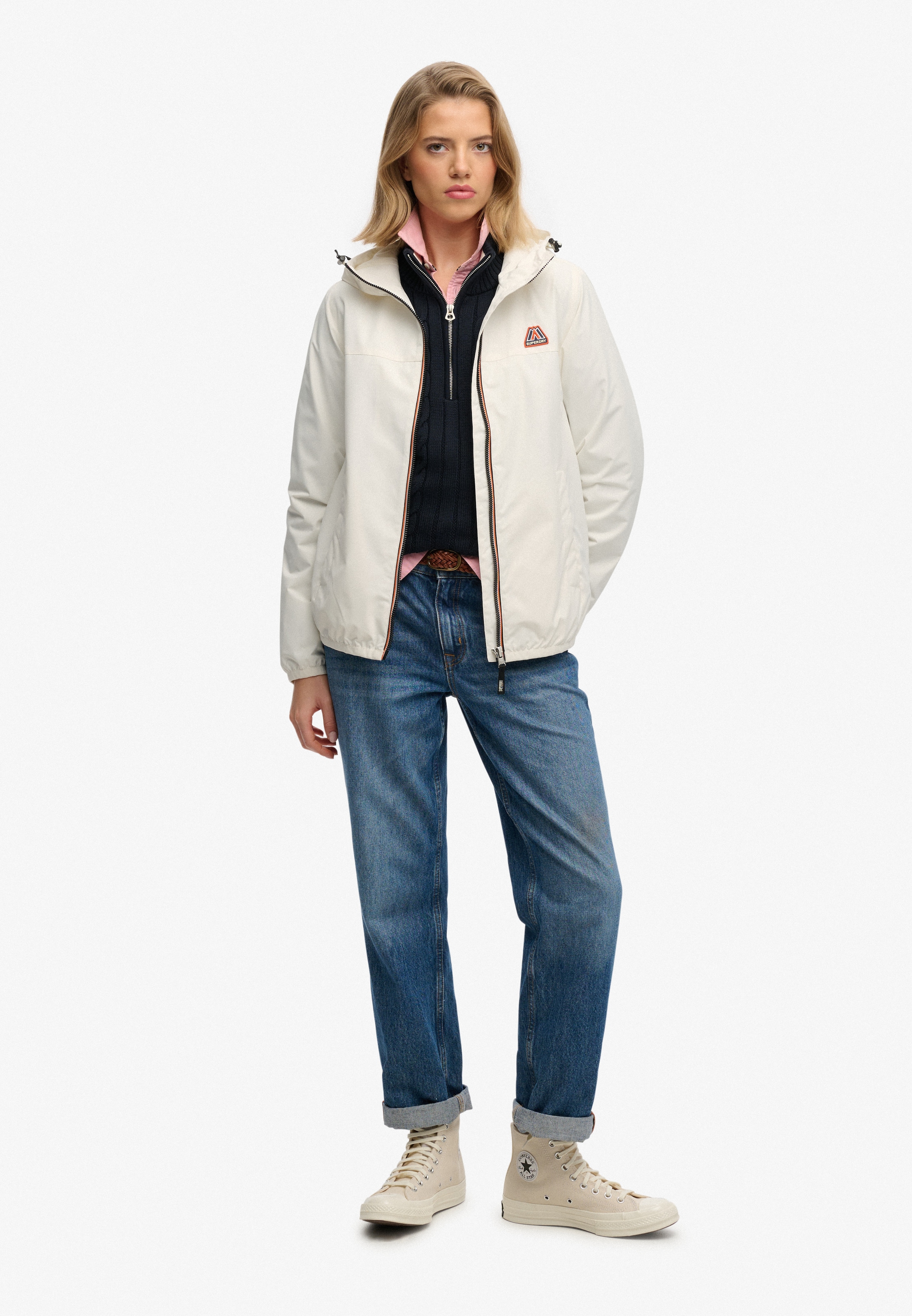 Superdry Outdoorjacke »ESSENTIAL TRI WINDBREAKER JKT« mit Kapuze Loose Fit, mit hochschließendem Kragen, aus Polyester