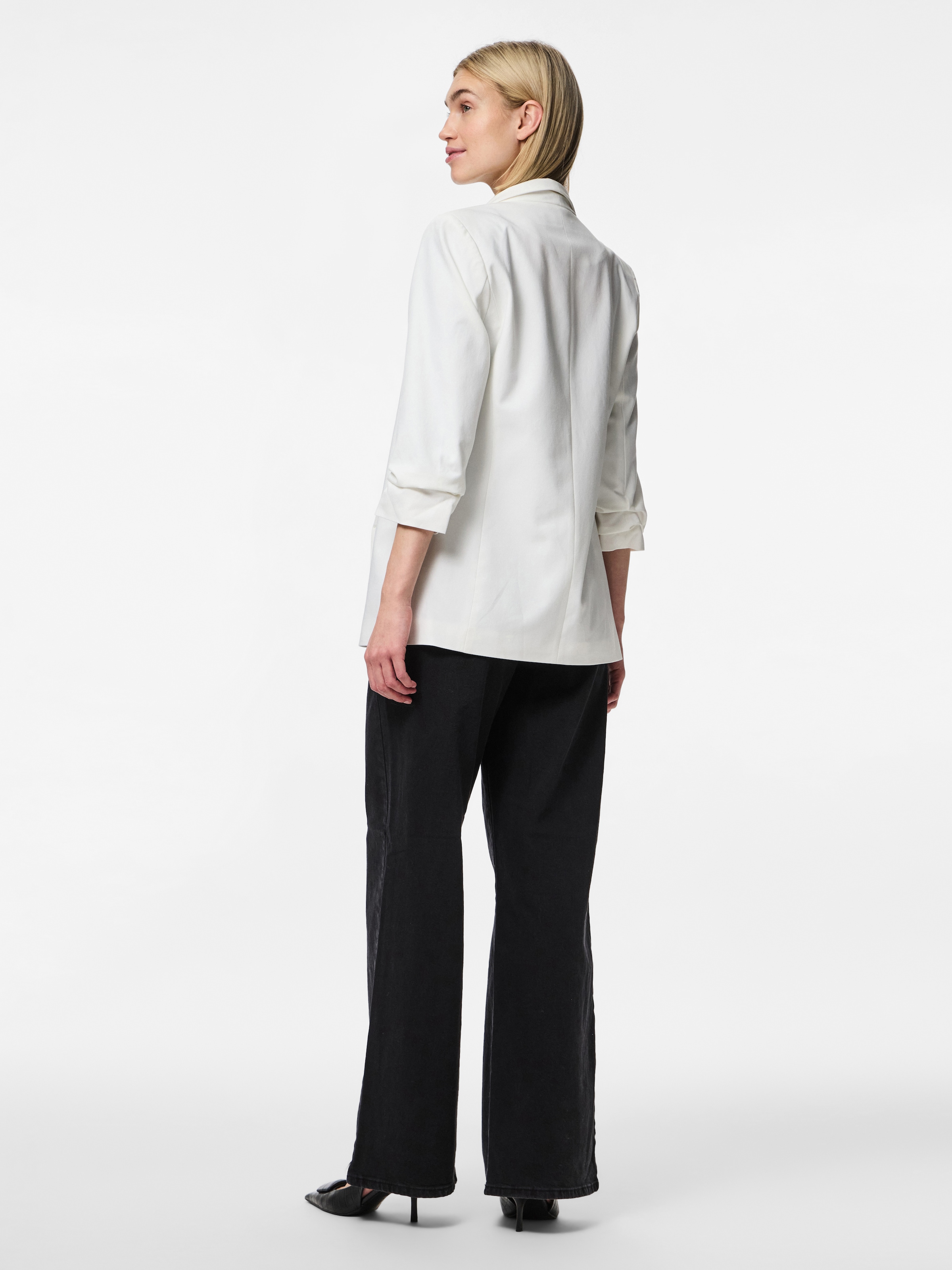 pieces Blusenblazer »PCBOSELLA 3/4 BLAZER NOOS«, mit Faltendetail am Ärmel