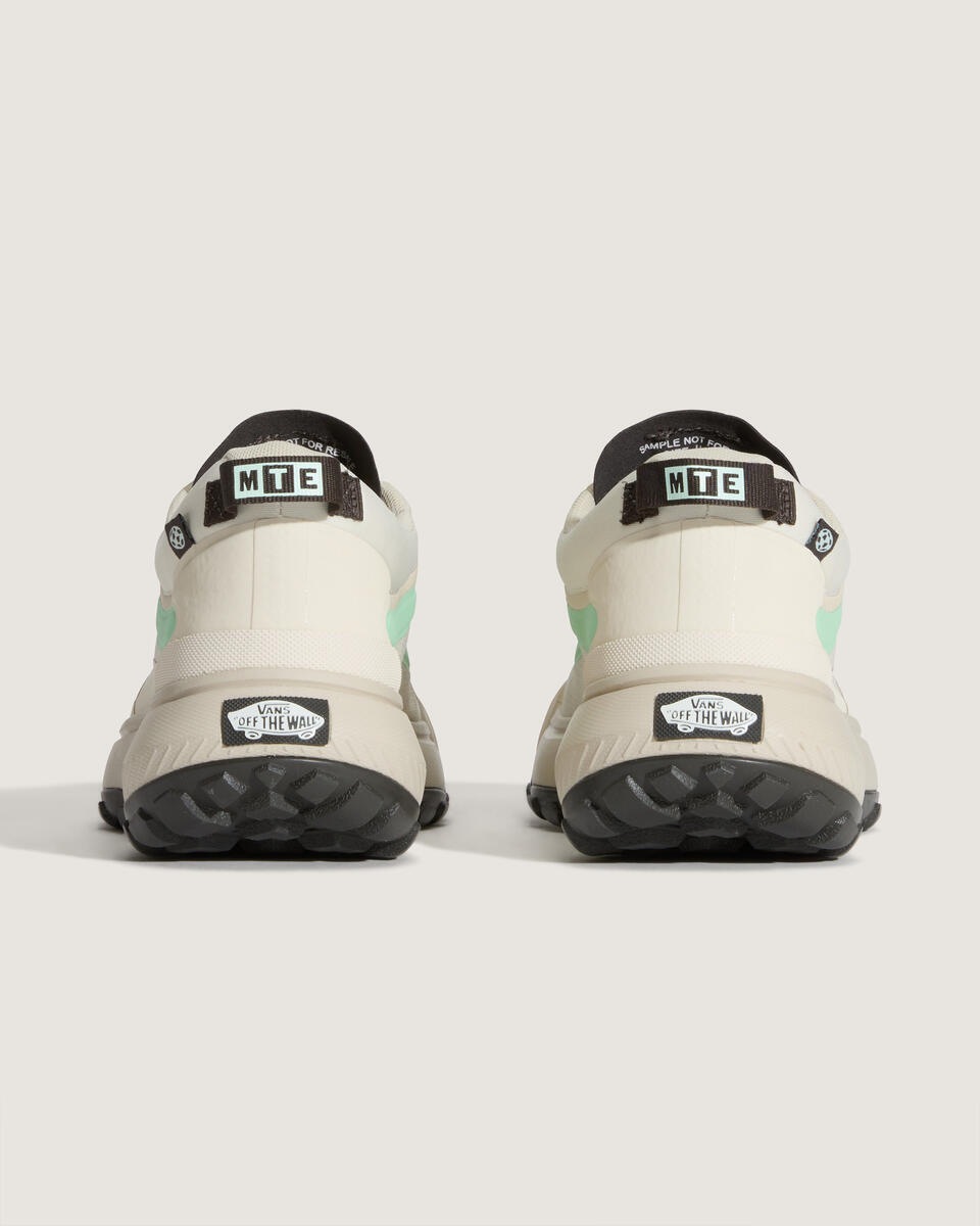 Vans Sneaker »MTE Crosspath«  wasserabweisend