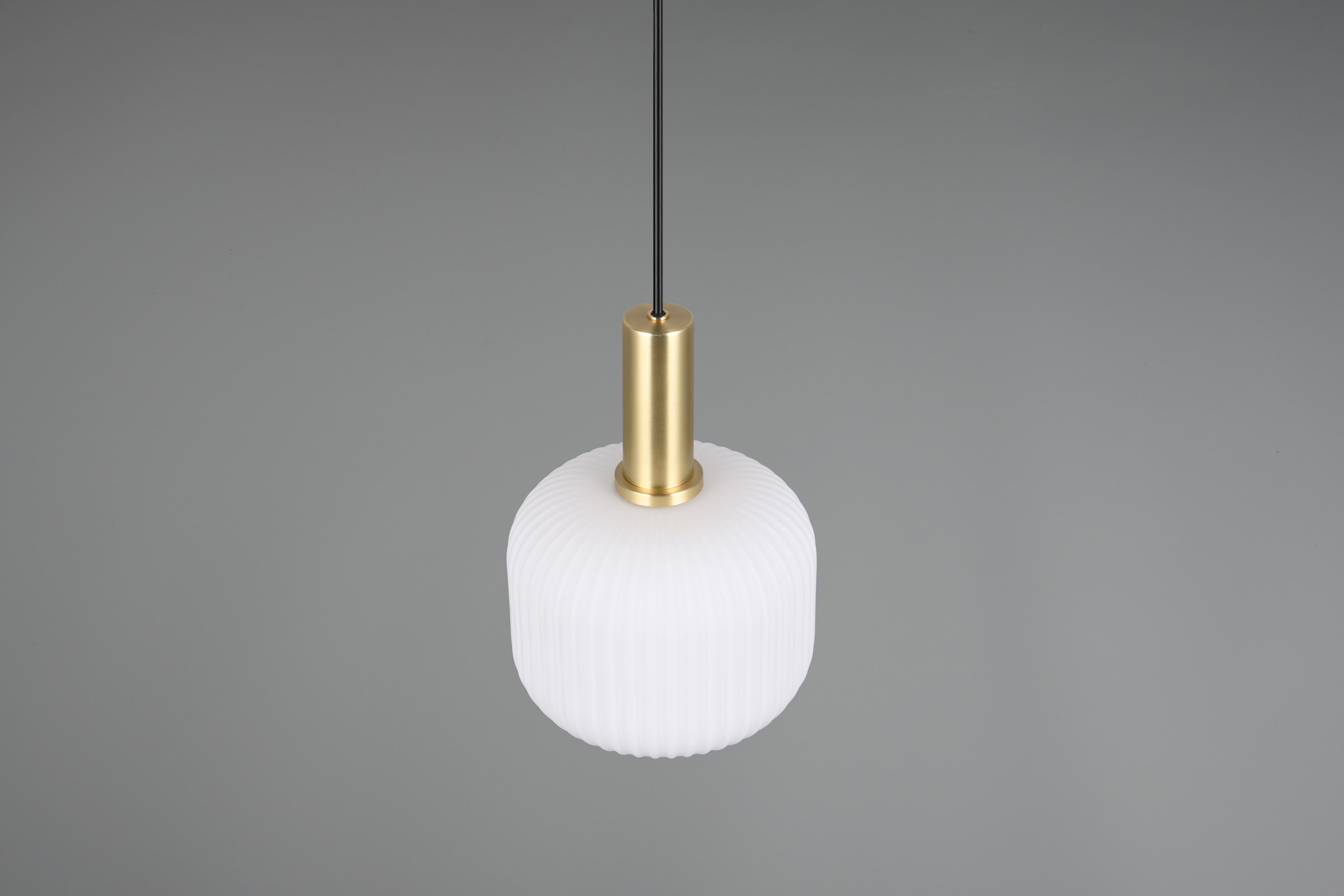 TRIO Leuchten Pendelleuchte »DIVA, E27 Hängelampe 1-flammig mit Glasschirm, exkl 1xE27 max 10W« E27 1 Stk. warmweiß - kaltweiß höhenverstellbar bis max 150cm, Ø 20cm, Hängeleuchte Wohnzimmer Küche