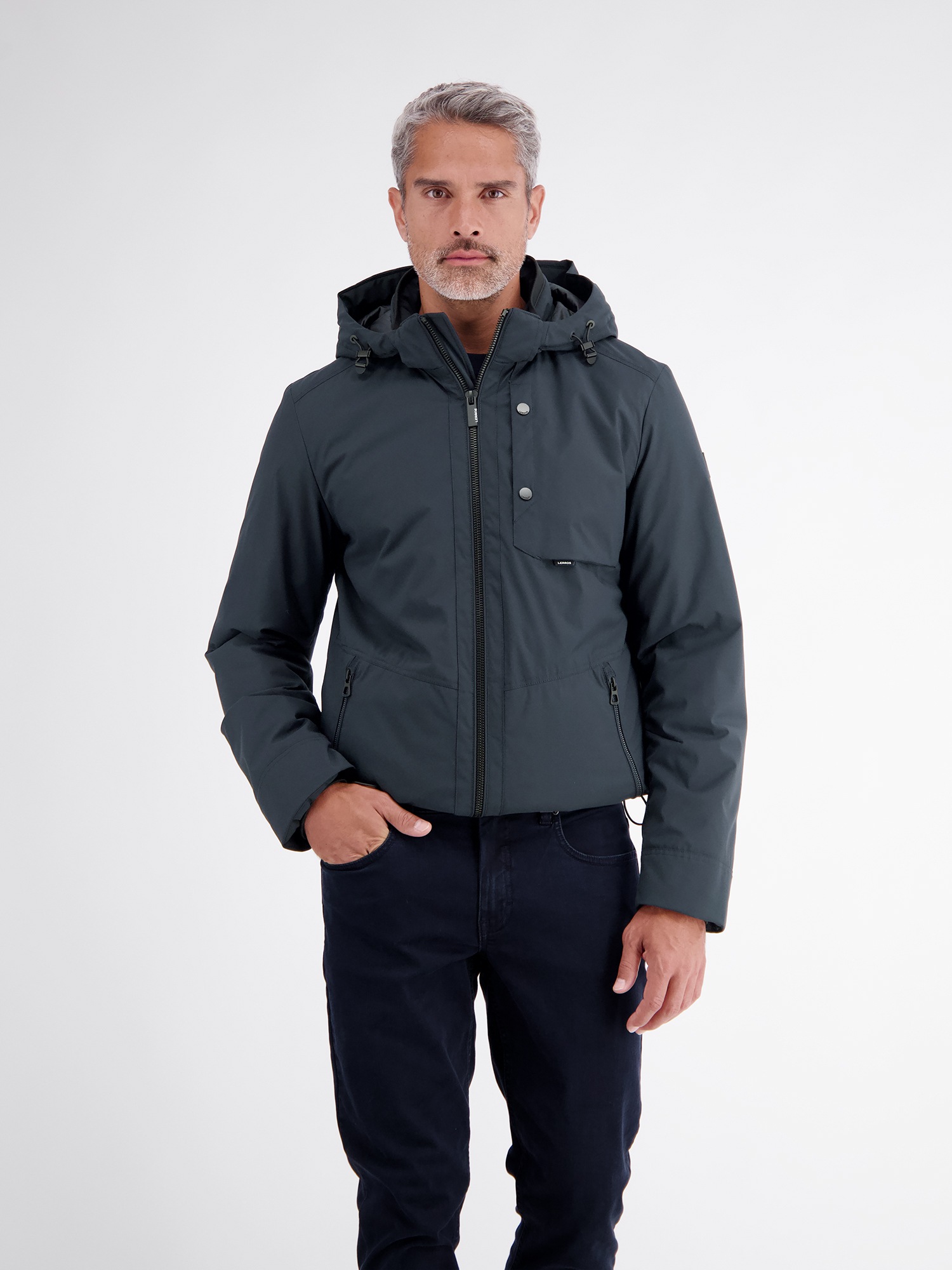 LERROS Outdoorjacke »Sportive Jacke aus wind- und wasserabweisender Kunstfaser« mit Kapuze