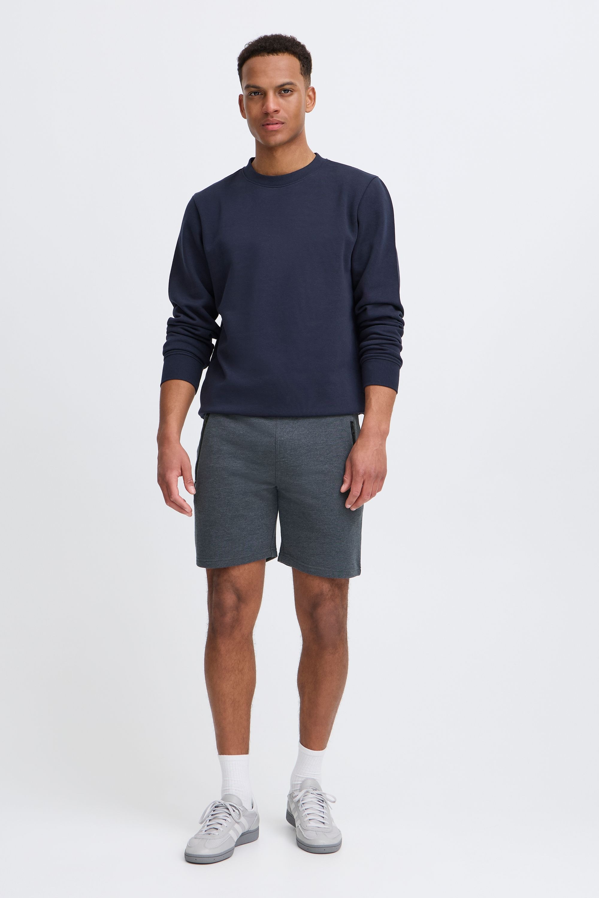 !Solid Sweatshorts »Sweatshorts SDTaras«