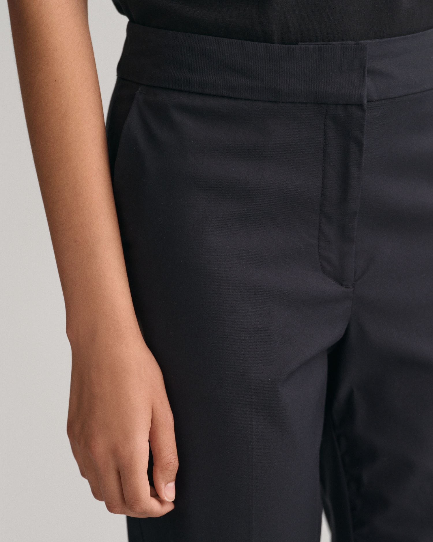Gant Stoffhose »SLIM SLACK«, mit Bügelfalten an Vorder- und Rückseite