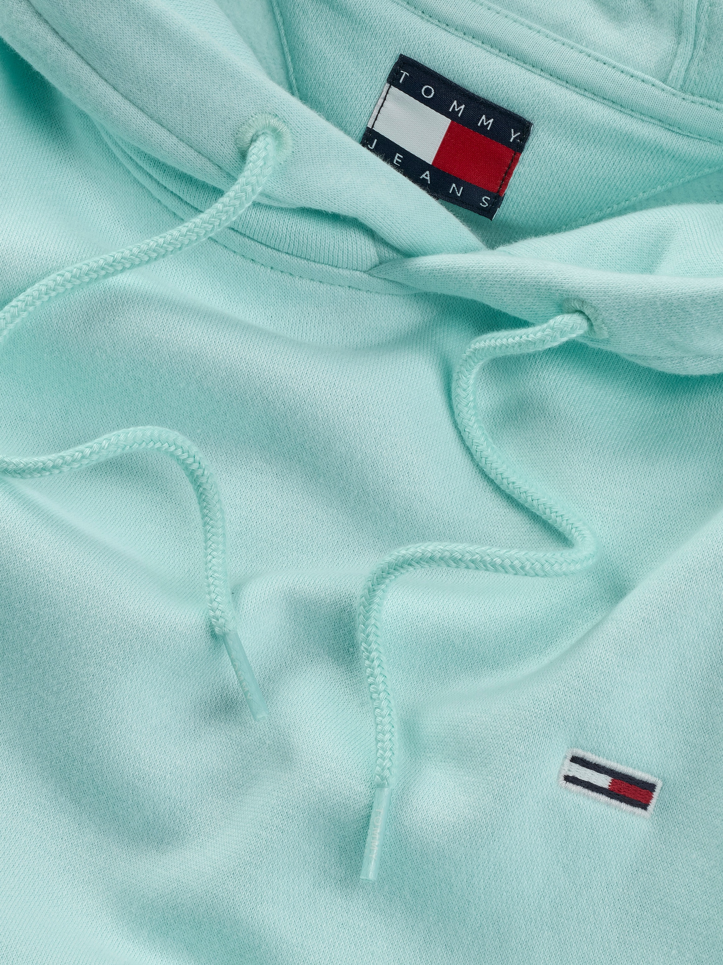 Tommy Jeans Sweatshirt »TJM REG S FLAG HOODIE«, mit bestickten Markenlogo auf Brusthöhe