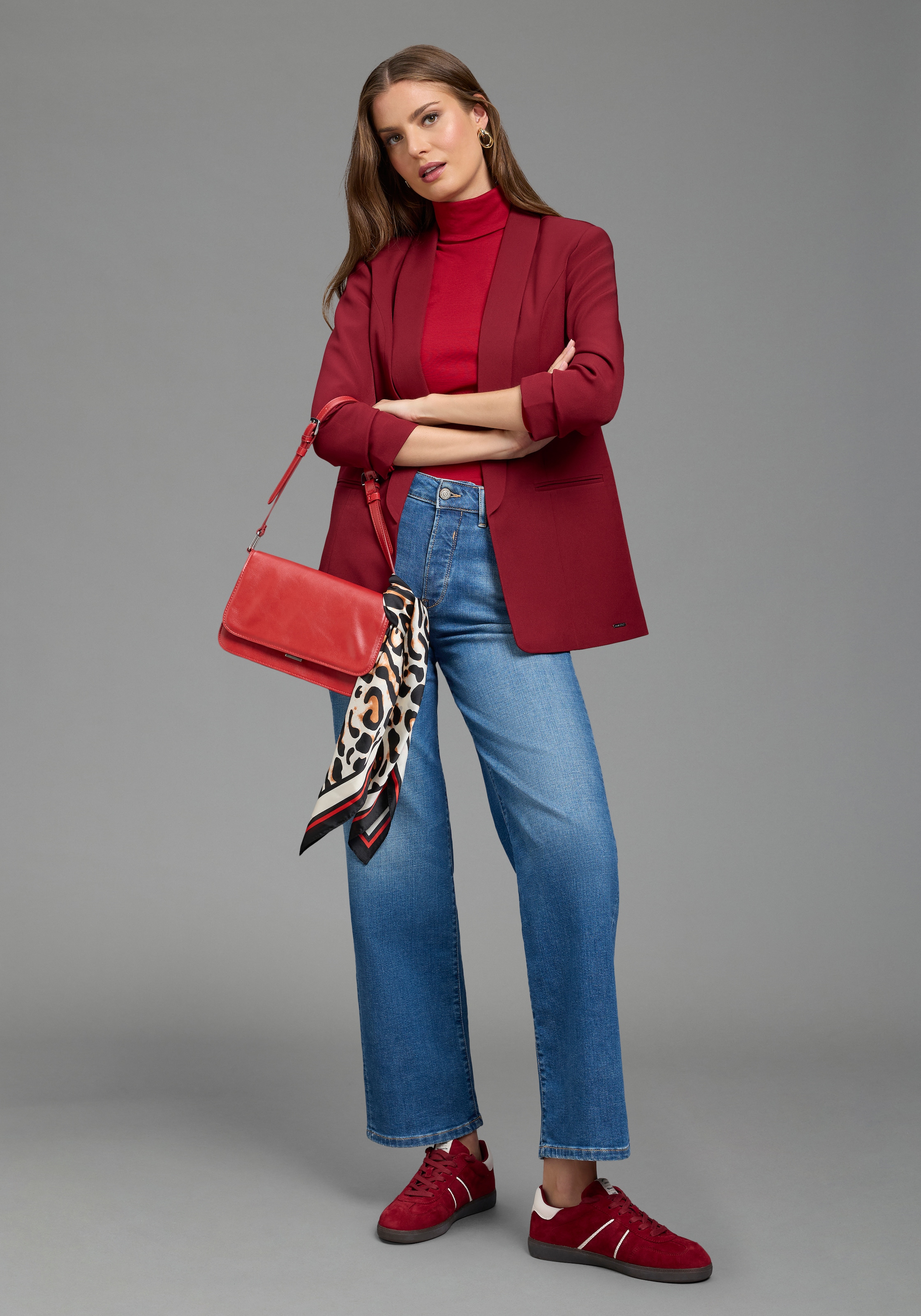 Laura Scott Halstuch im feminin Look mit Leopard und Kontraststreifen