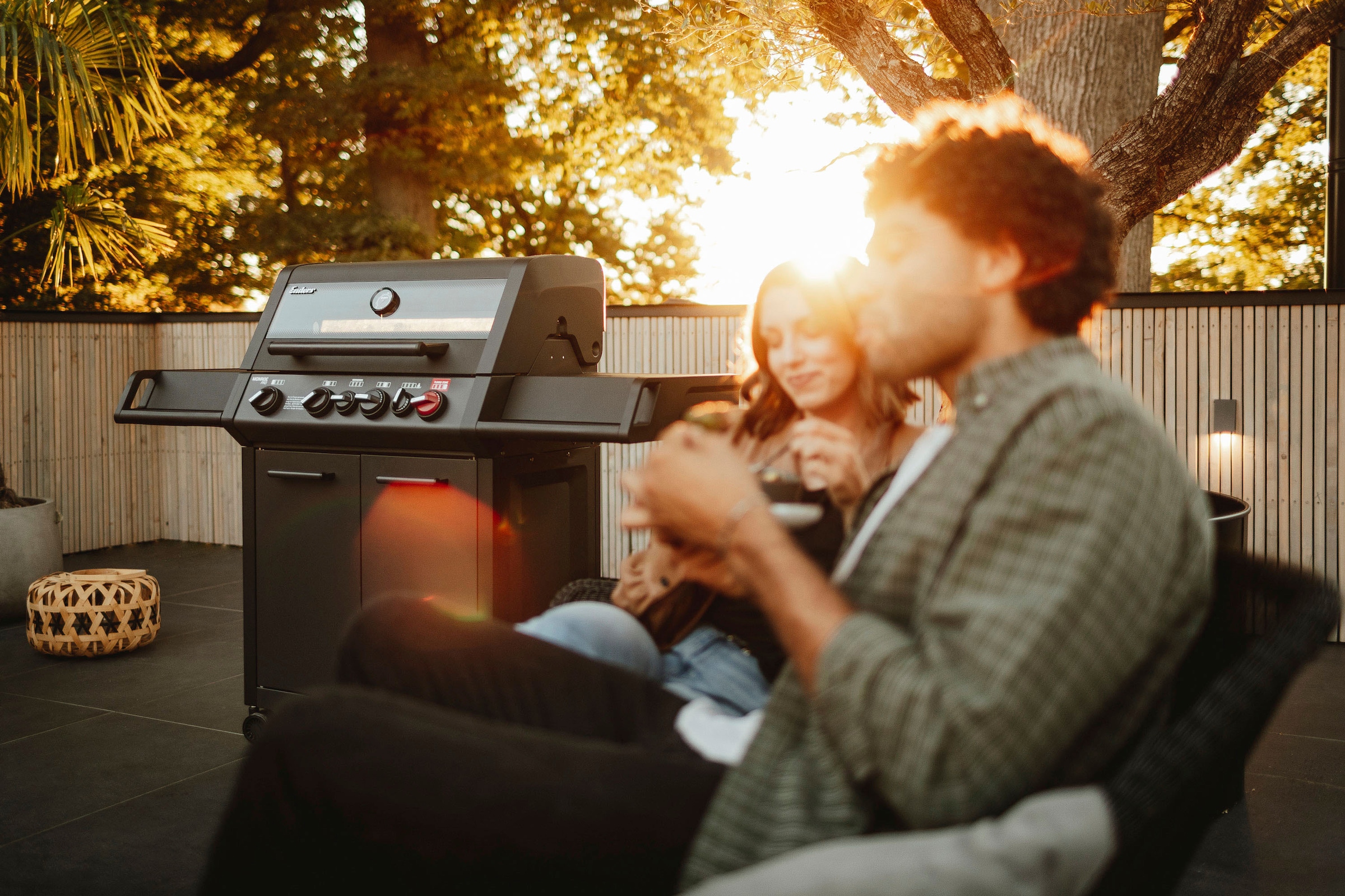Enders® Gasgrill »Monroe Pro 4 SIK Turbo Shadow«, BxH: 153,5x118,5 cm