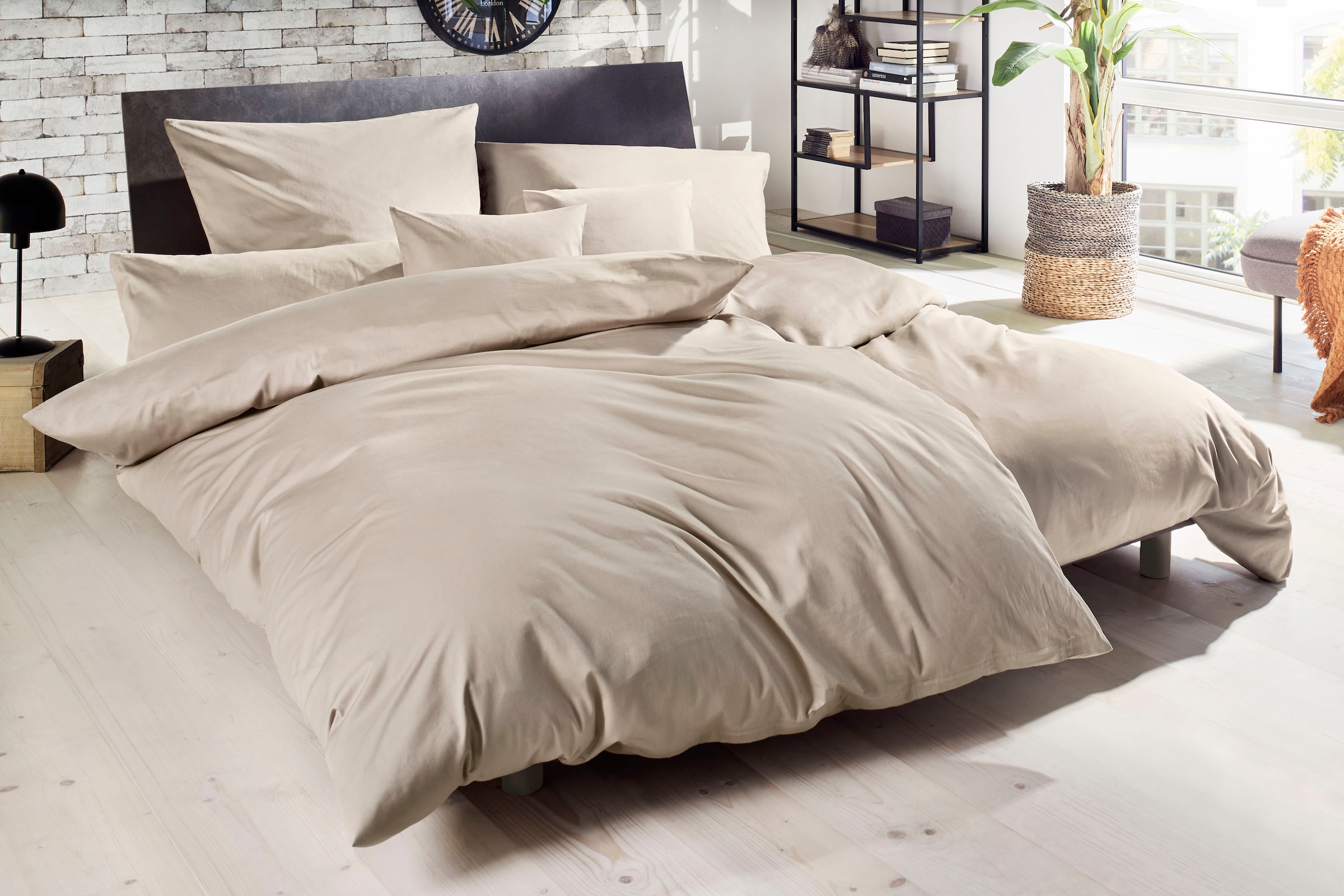 Primera Bettwäsche "Uni Luxus-Satin in Gr. 135x200, 155x220 oder 200x200 cm" 2 Stk. Bettwäsche aus Baumwolle, unifarbene Bettwäsche mit Reißverschluss
