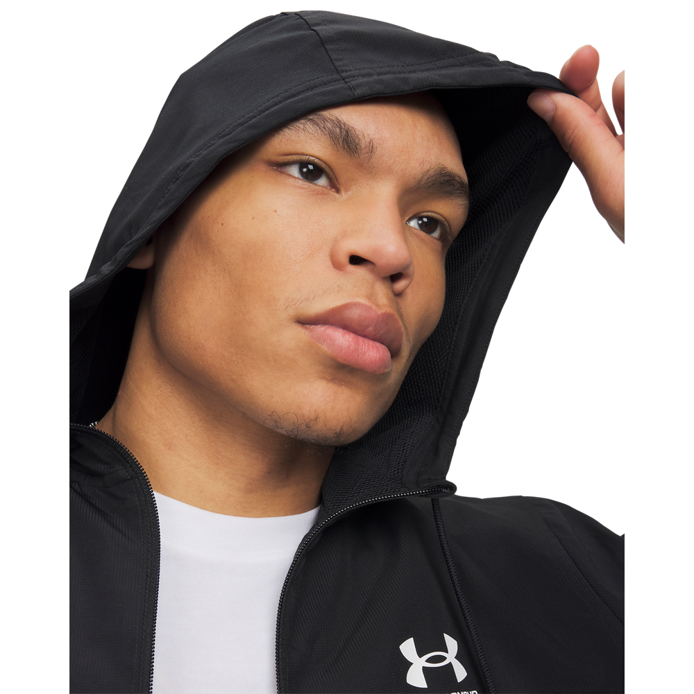 Under Armour® Windbreaker »UA RIVAL WVN WINDBREAKER« windabweisend, aus Polyester, mit Reißverschluss, normale Länge