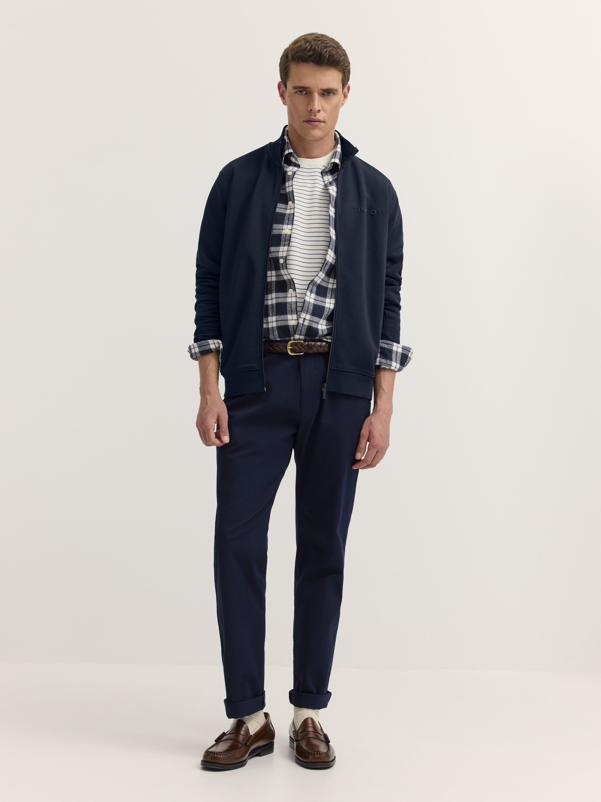 bugatti Sweatjacke »Modern Fit« Modern Fit Baumwollmix Reißverschluss