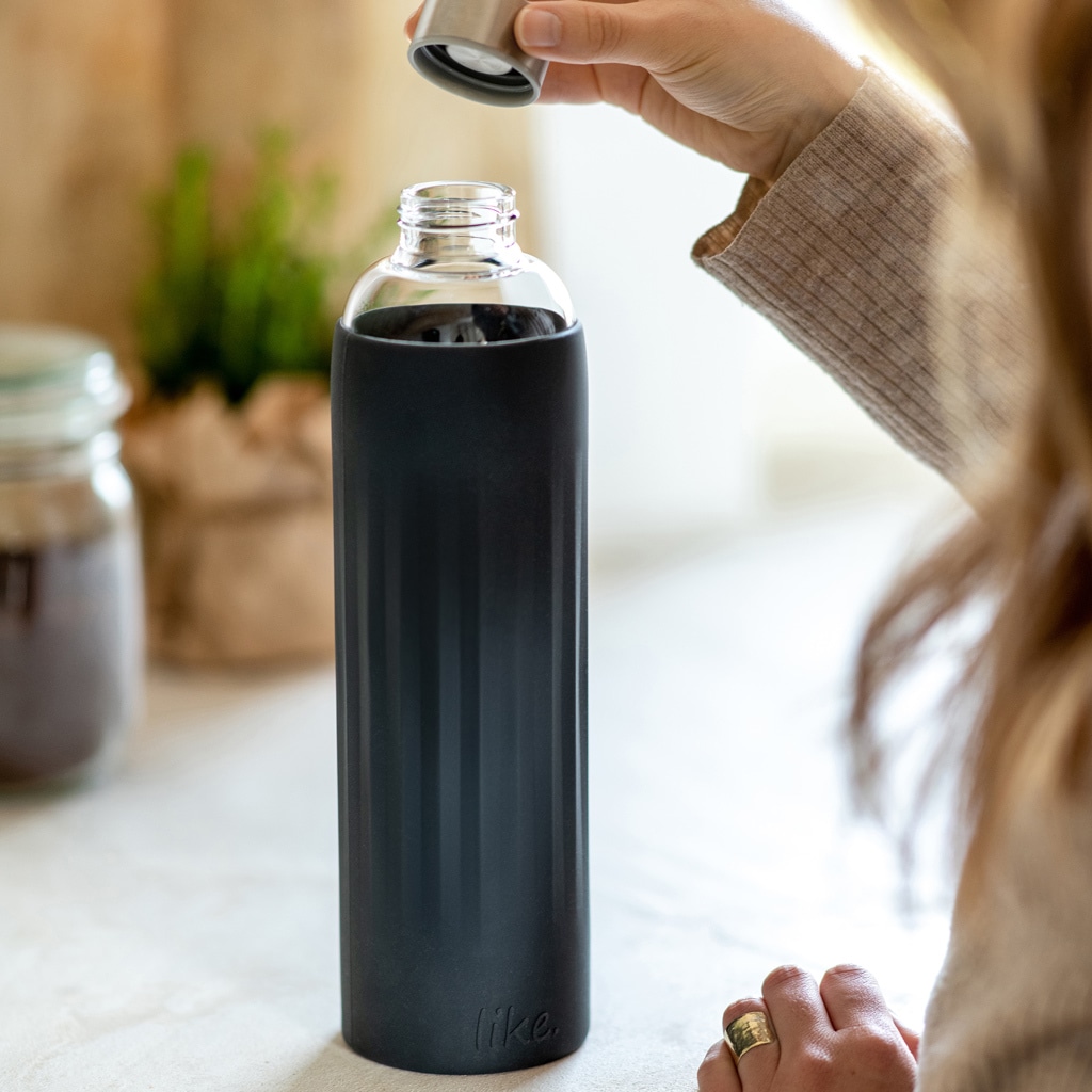 like. by Villeroy & Boch Trinkflasche »Glas-Trinkflasche To Go & To Stay 1 Liter schwarz«