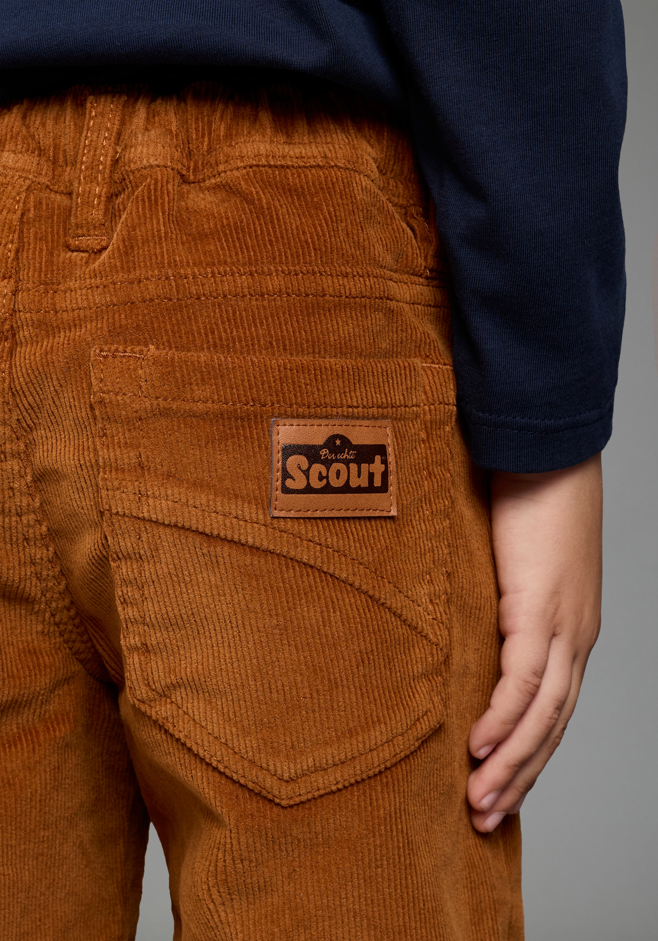 Scout Cordhose »Cordhose mit Cargotasche - NEU von SCOUT«  lässige Passform mit Bündchen und innenliegendem Gummizug, für Jungen