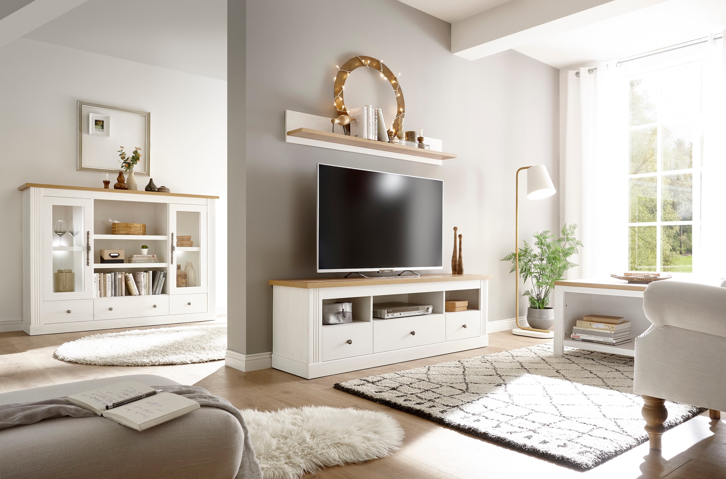 Home affaire Lowboard »Westminster«, im angesagten Landhaus-Look