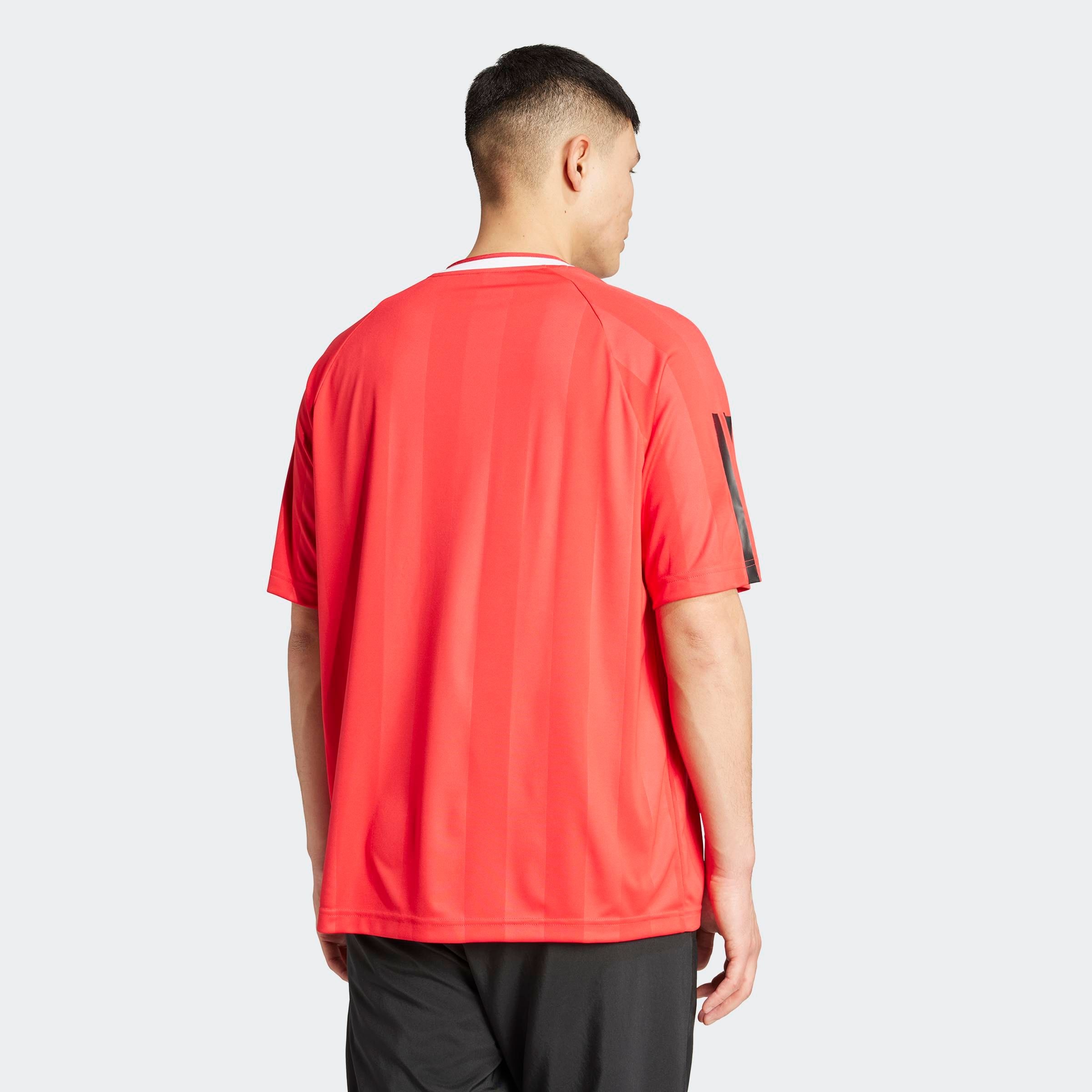 adidas Sportswear T-Shirt »HOUSE OF TIRO NATIONS PACK TRIKOT« sportlicher Stil, ohne Verschluss, aus Polyester, pflegeleicht