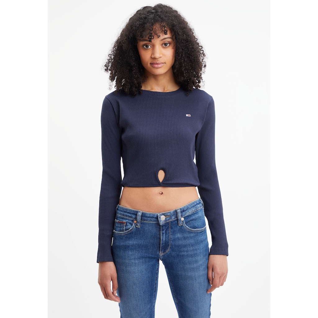 Tommy Jeans Langarmshirt »TJW CROP STRAP FRONT KNOT LS« mit raffinierten Bindebändern Tommy Jeans Langarmshirt »TJW CROP STRAP FRONT KNOT LS« mit raffinierten Bindebändern