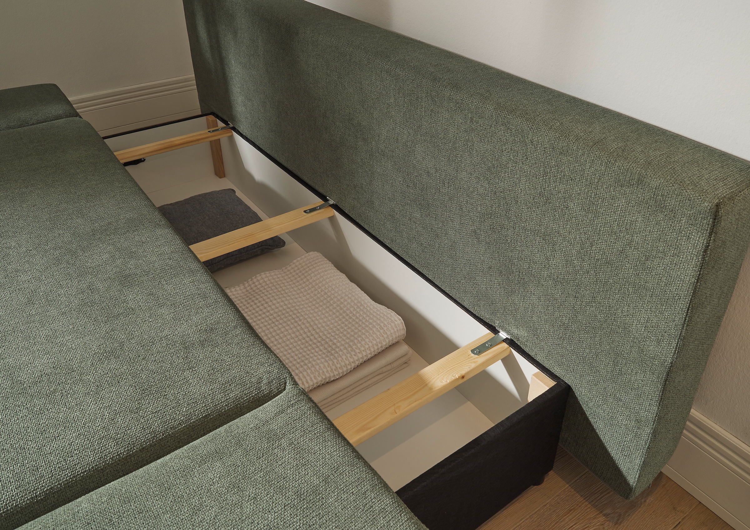 ED EXCITING DESIGN Schlafsofa »Sunny«, mit Bettkasten & Armteilverstellung