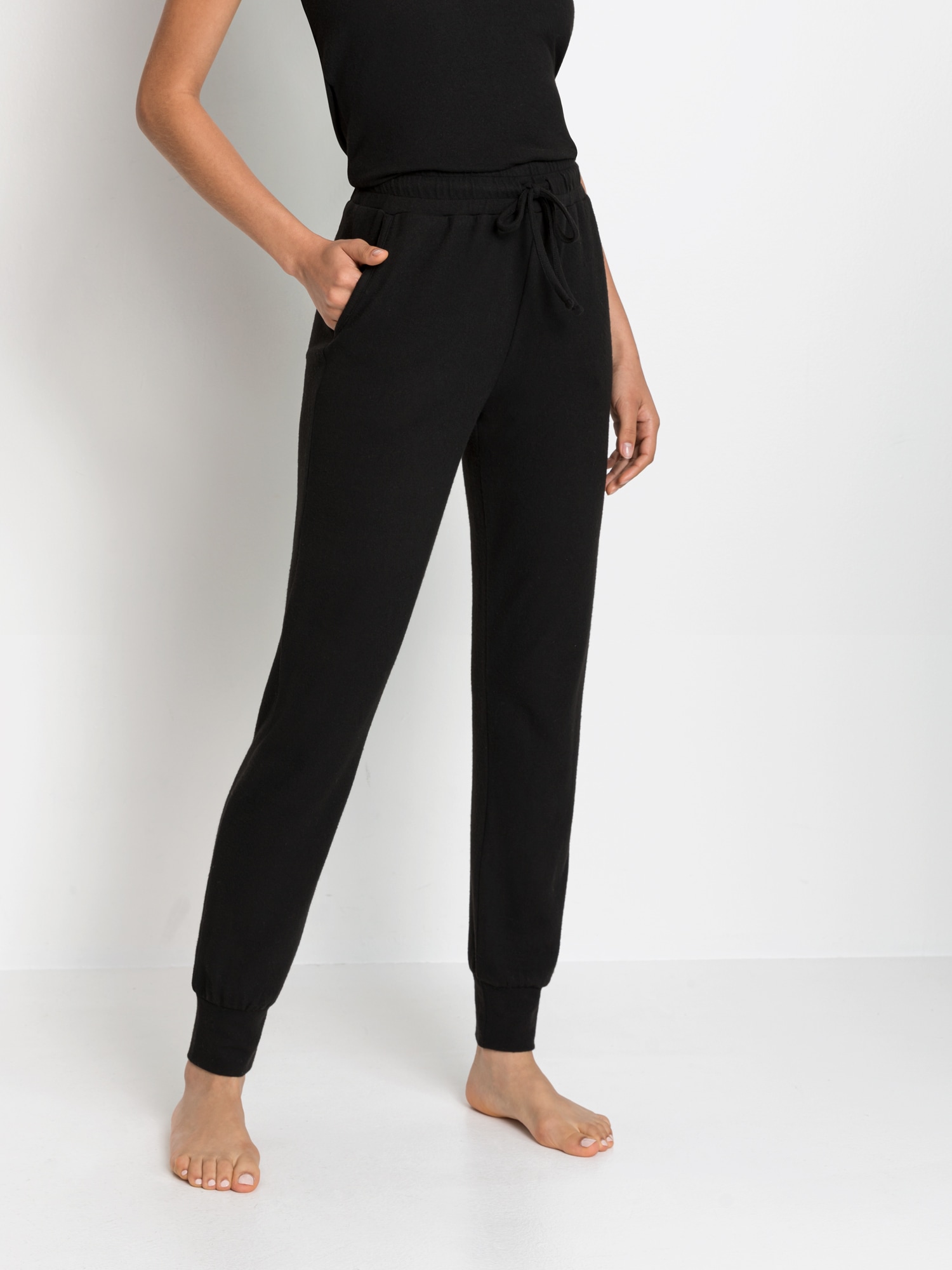 LASCANA Loungehose, Relaxhose mit seitlichen Taschen