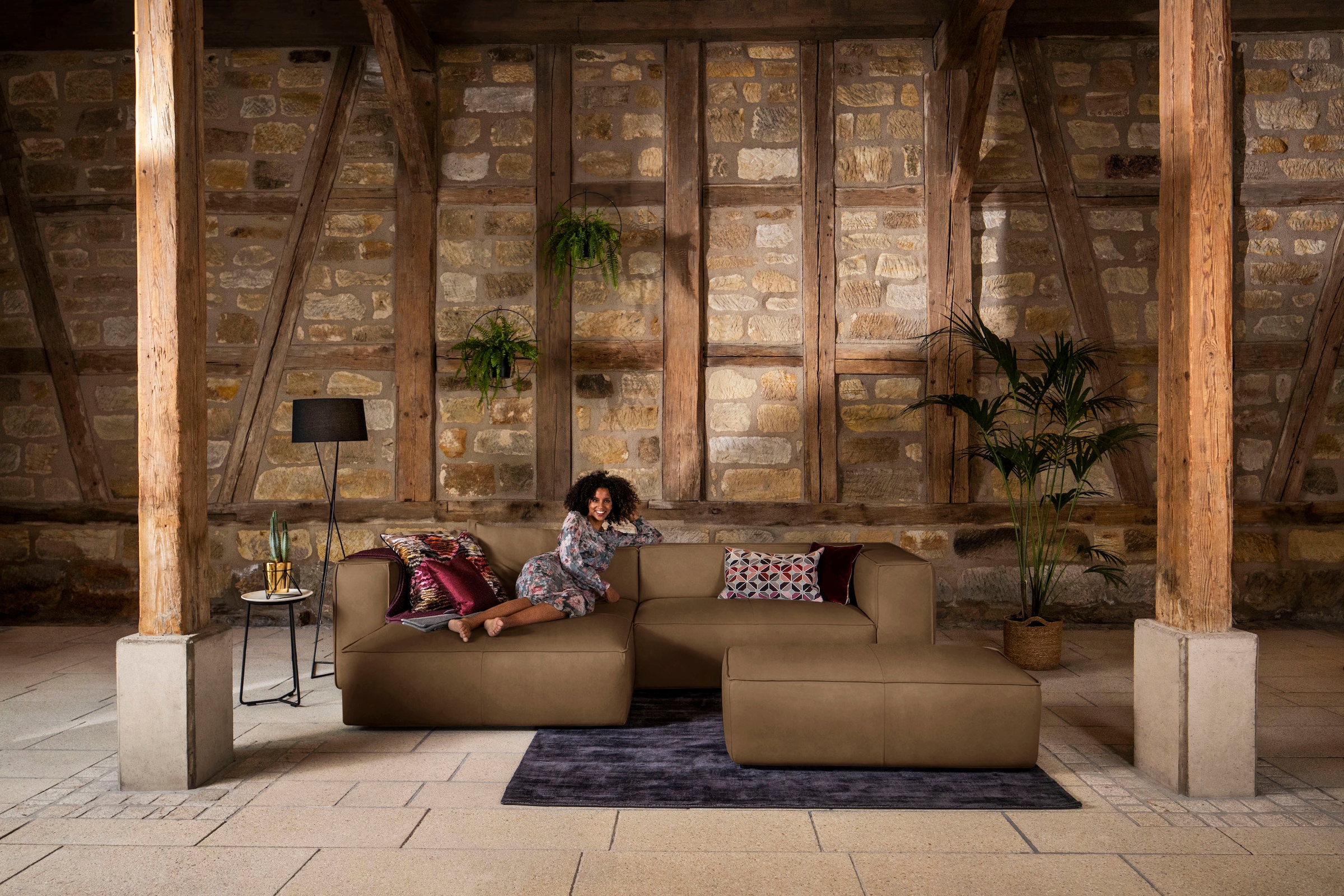W.SCHILLIG Ecksofa »around-the-block, modern und elegant, bequem, L-Form«, mit eleganter Biese, mit Federkern