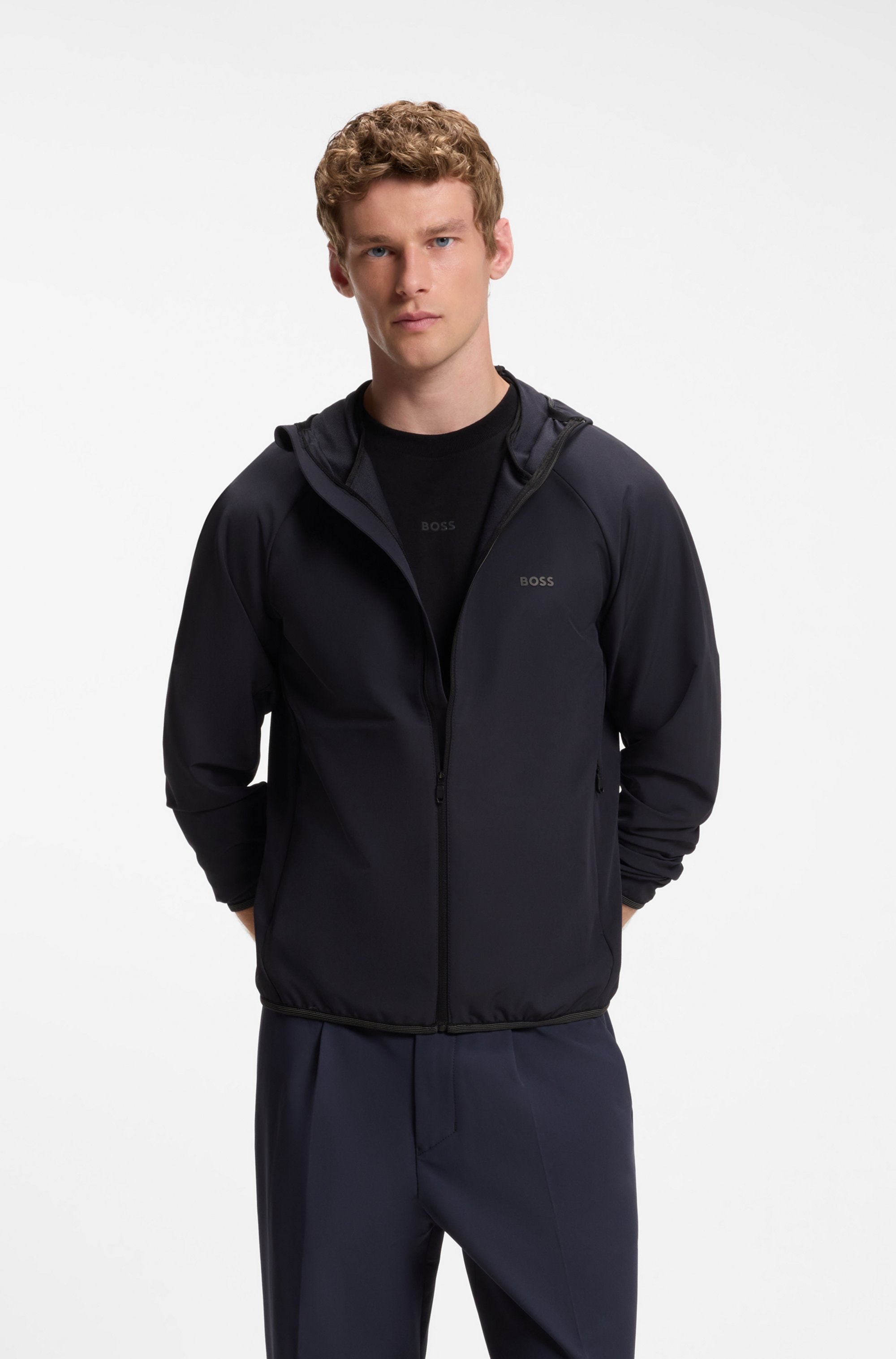 BOSS GREEN Funktionsjacke »L Commuter« mit Kapuze wasserabweisend Funktionsjacke mit gummiertem Label 4 Wege Stretch