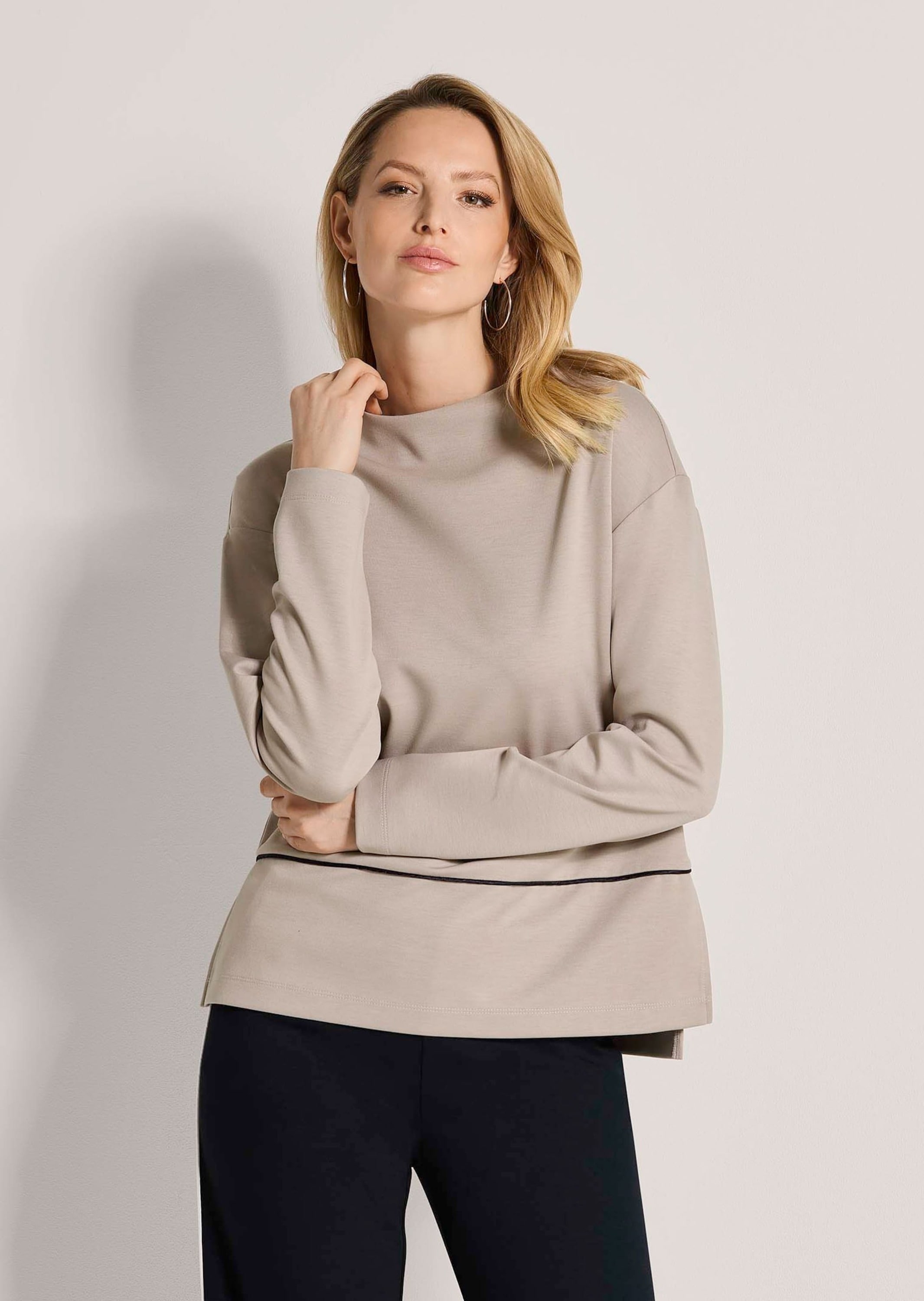 MADELEINE Langarmshirt »Shirt Sportives Sweatshirt mit Stehkragen«