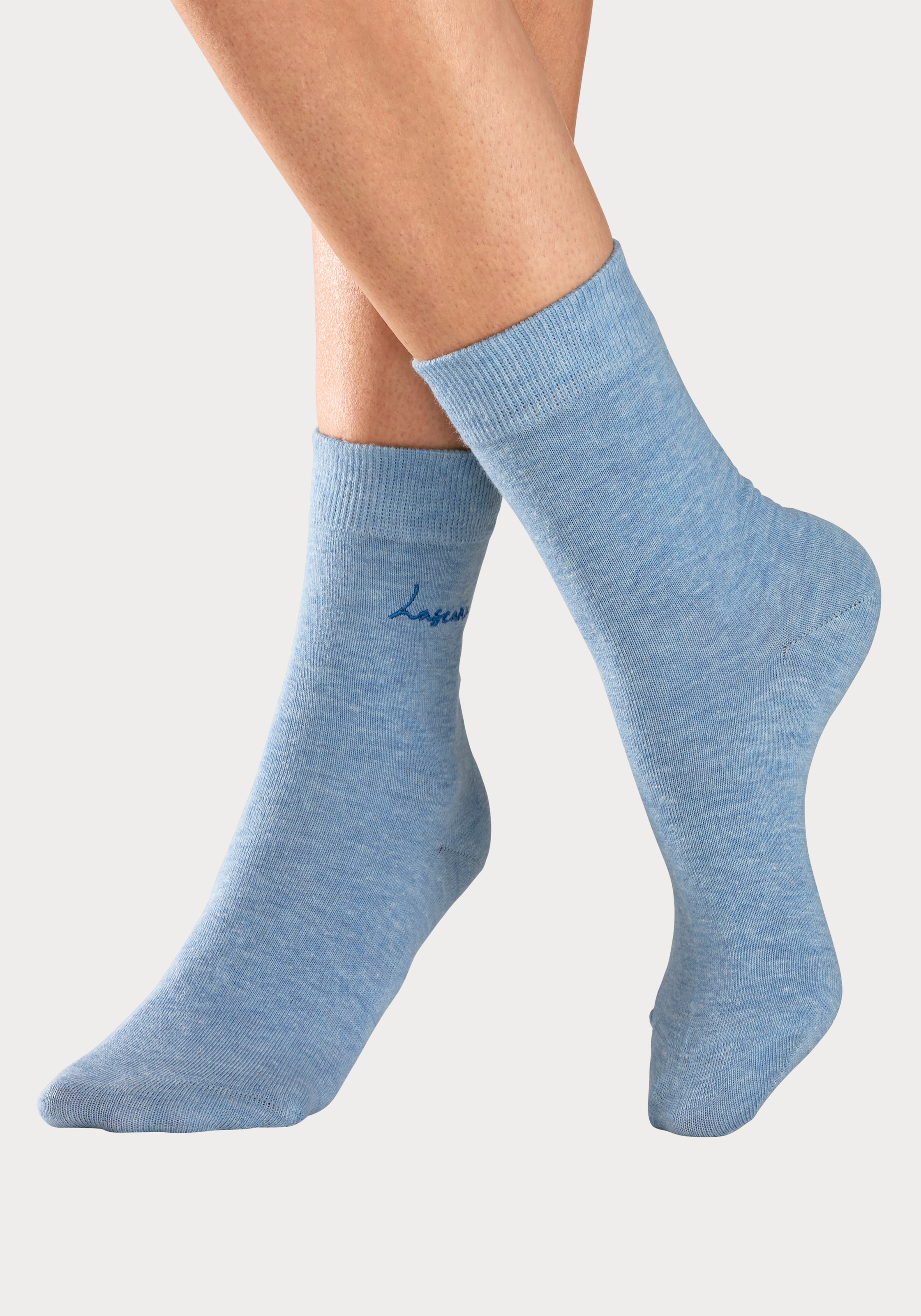 LASCANA Basicsocken, (Box, 7 Paar), mit hochwertiger Logo Stickerei