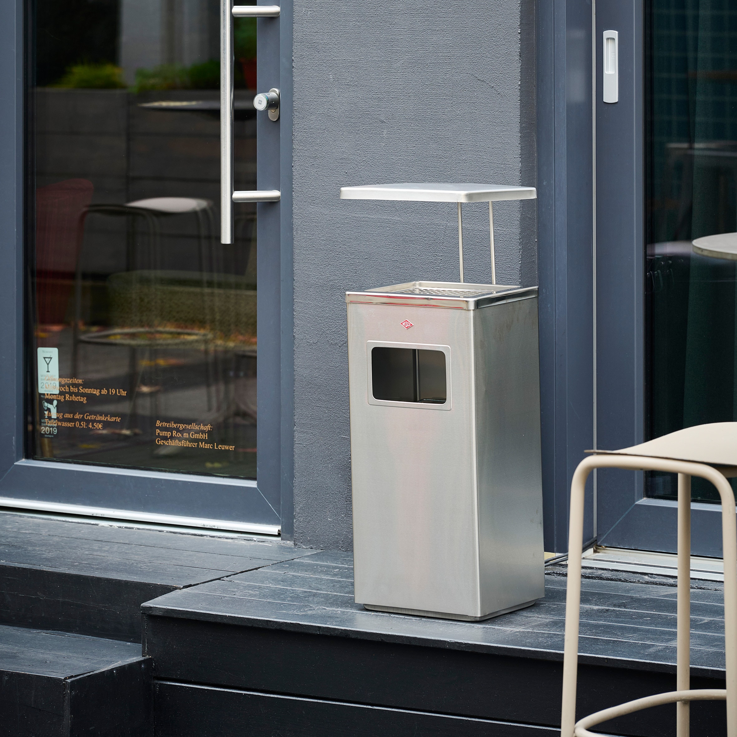 WESCO Aschenbecher »Standascher 19 L mit Dach« 1 Behälter mit Einsatz aus Edelstahl, Einwurfschlitz, Sieb und Dach, wetterfest