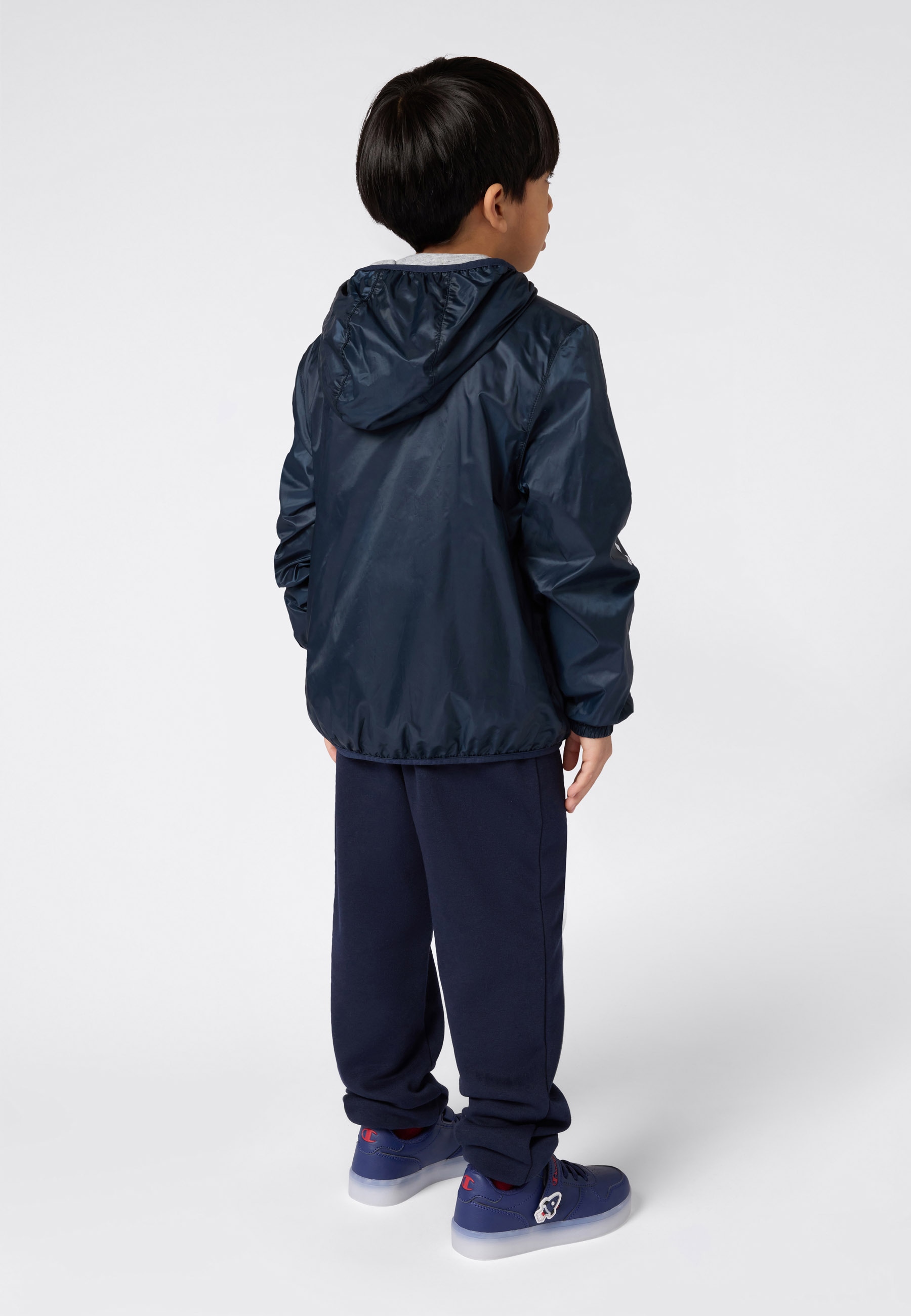 Champion Windbreaker »OUTDOOR Light Hooded Jacket with Large Logo« mit Kapuze