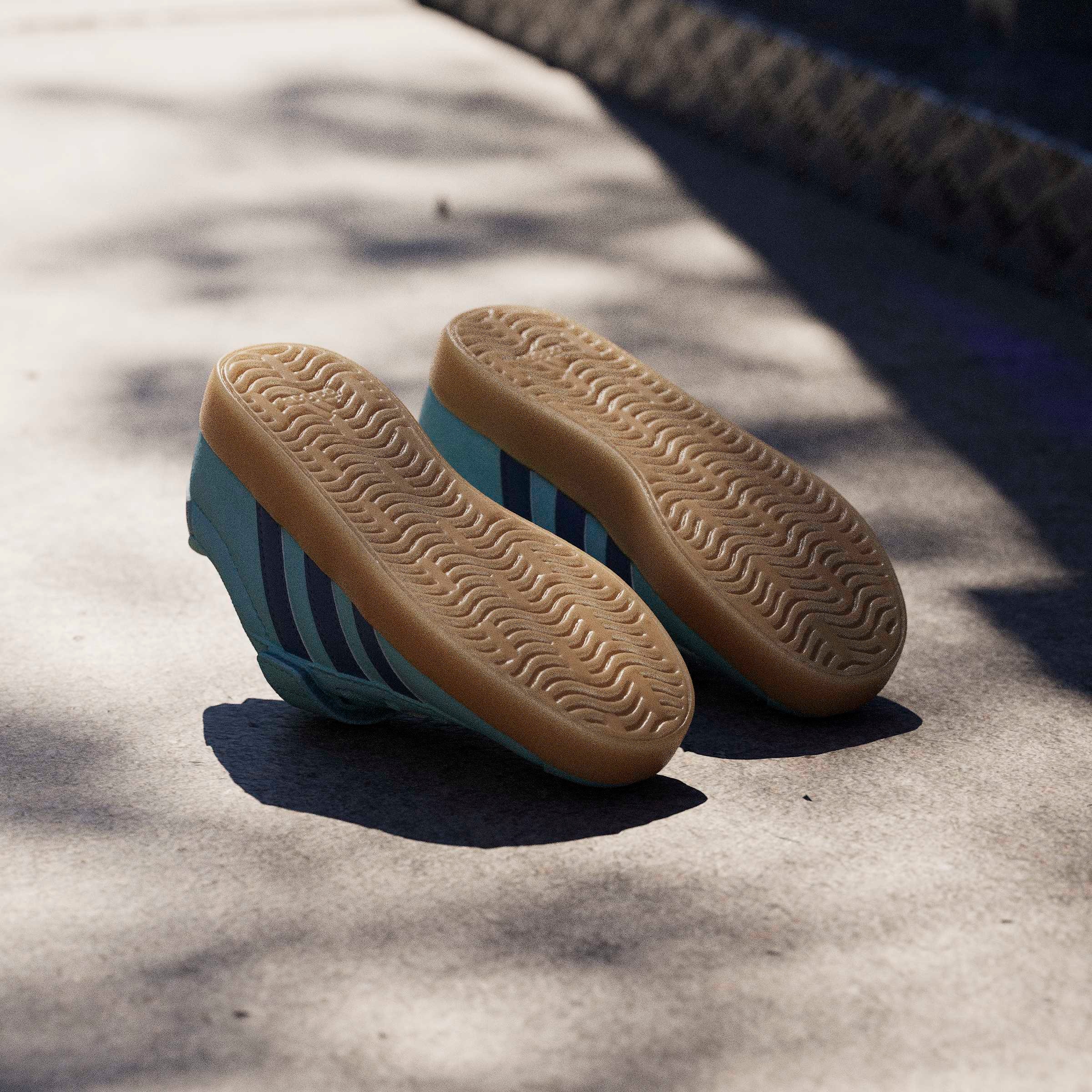 adidas Sportswear Sneaker »VL COURT 3.0«  inspiriert vom Design des adidas samba, für Kinder & Jugendliche