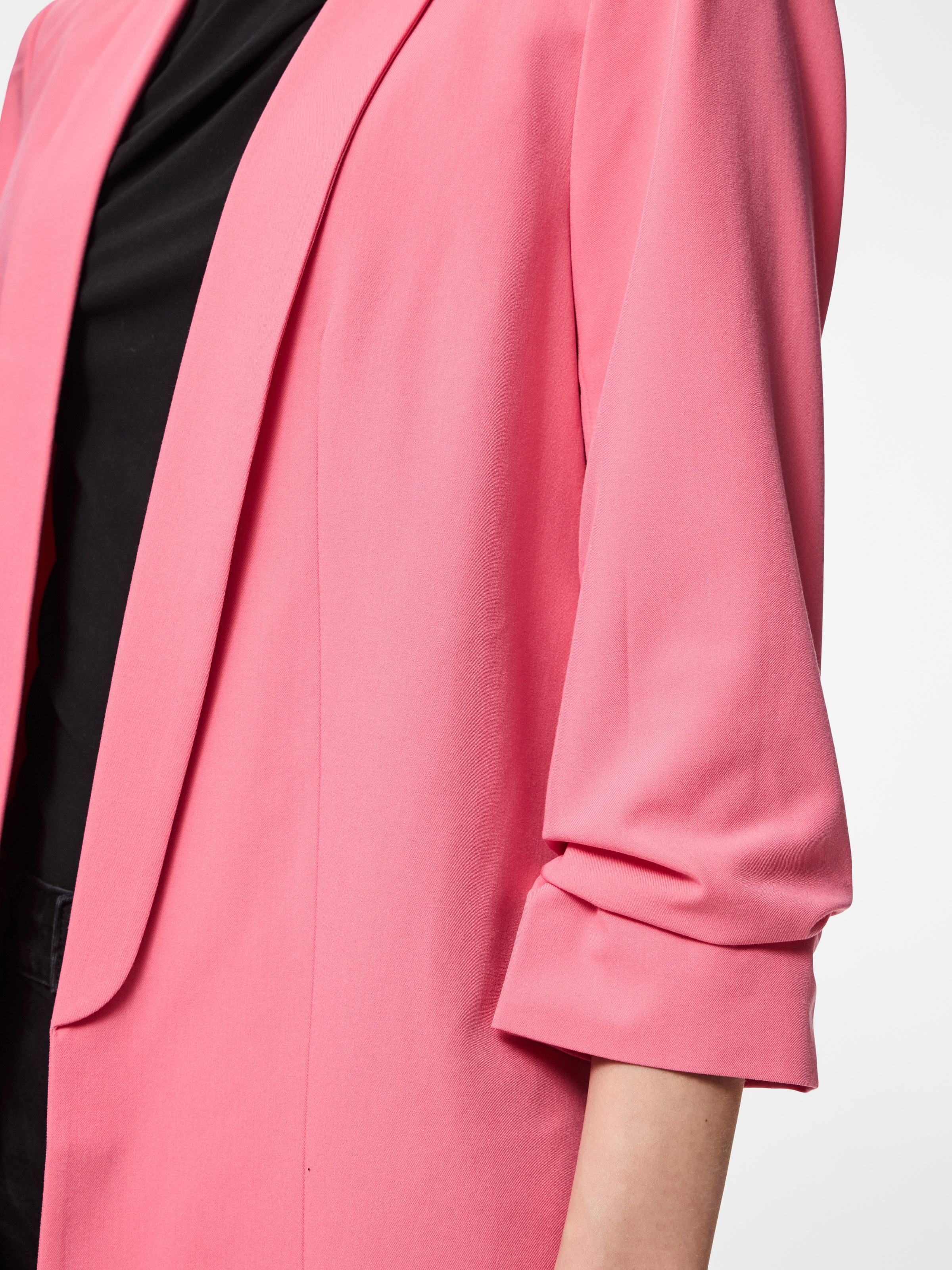 pieces Blusenblazer »PCBOSELLA 3/4 BLAZER NOOS«, mit Faltendetail am Ärmel
