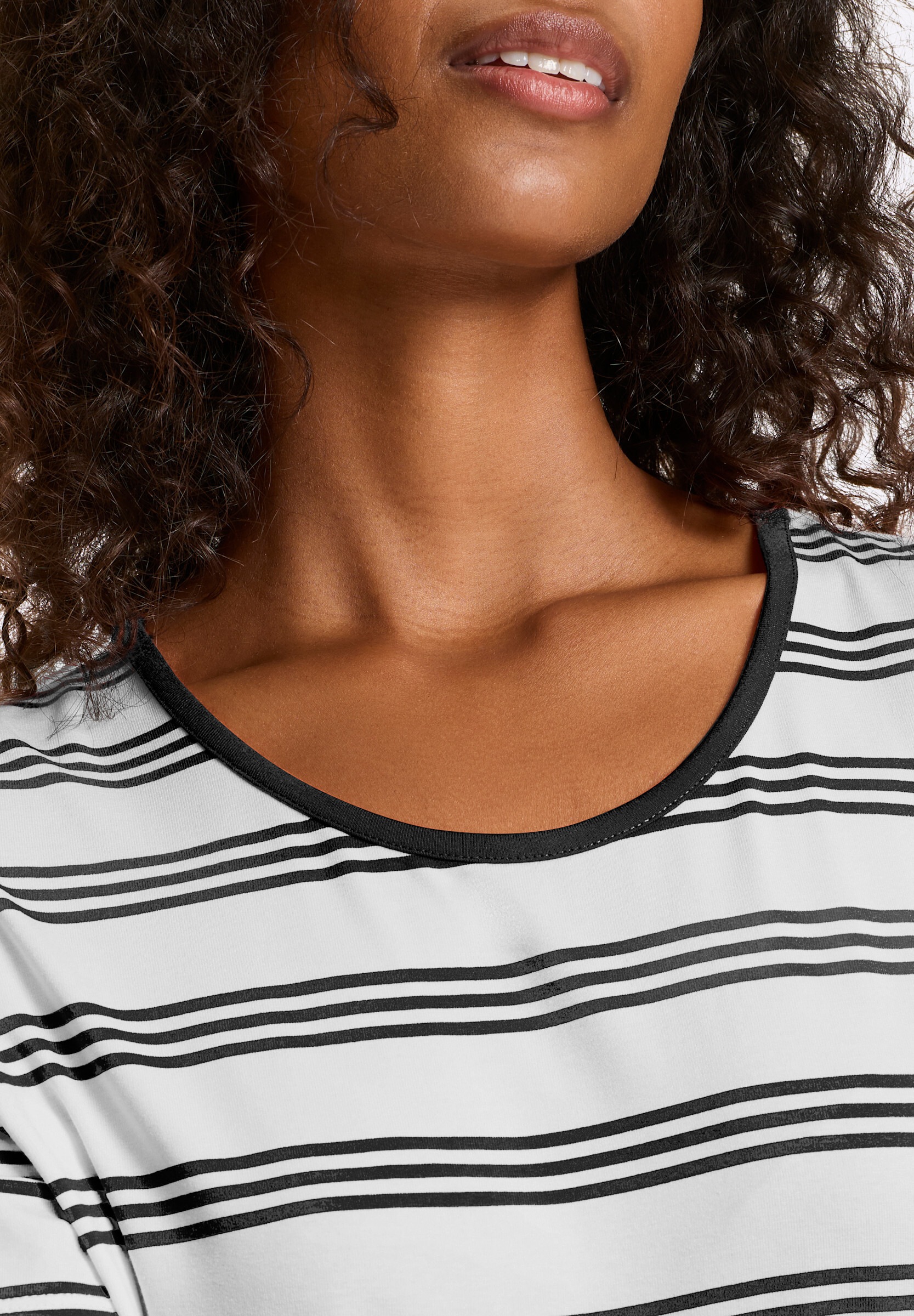 heine T-Shirt »Shirt Kurzarmshirt im Ringel-Look«