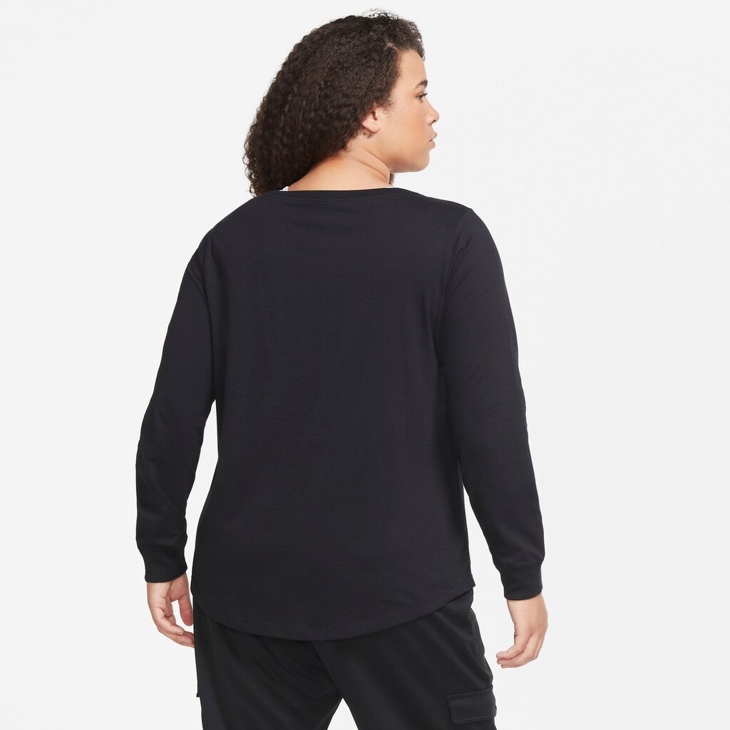 Nike Sportswear Langarmshirt »Essential Women's T-Shirt (Plus Size)«