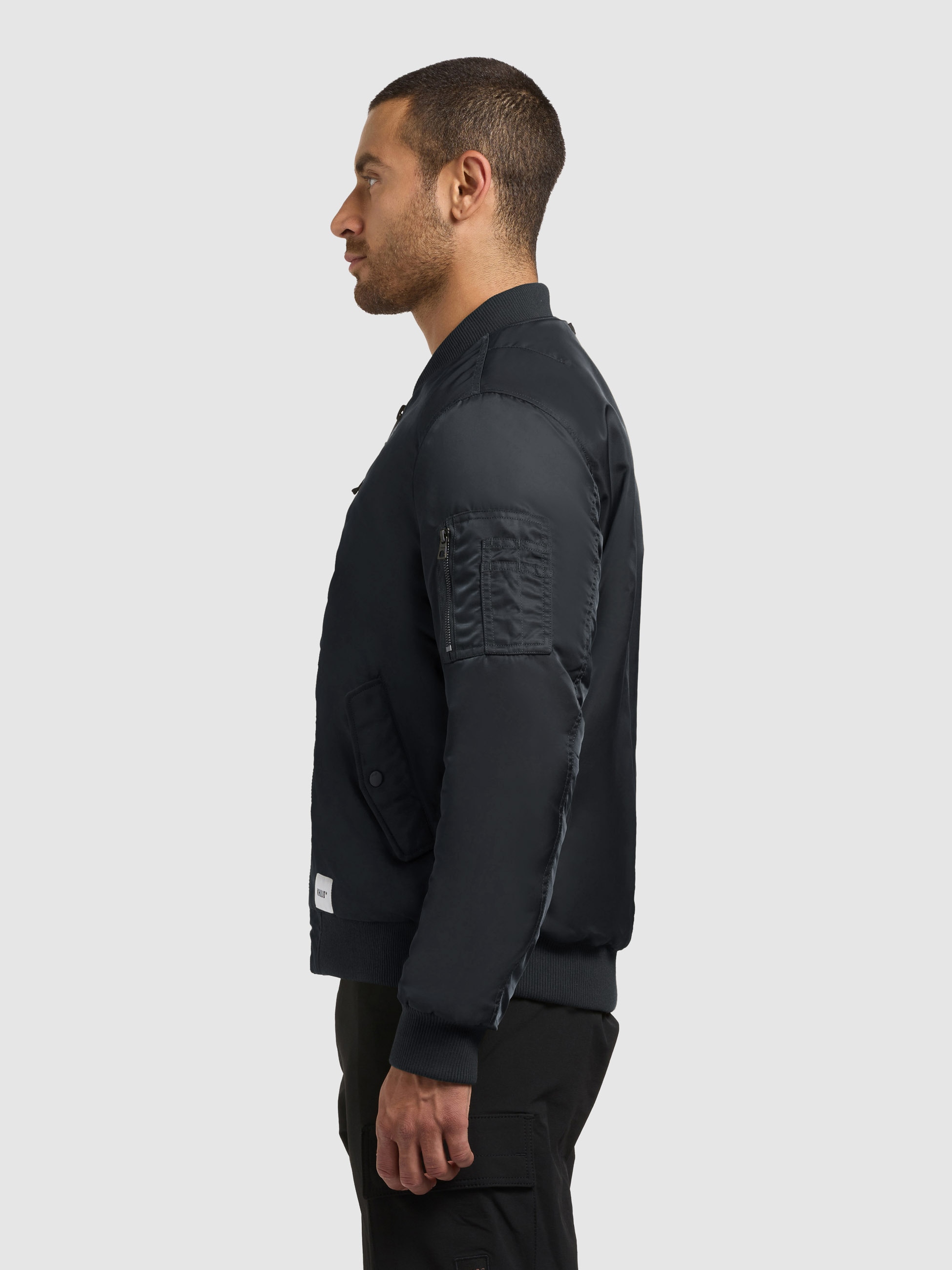 khujo Bomberjacke »ADON« leicht glänzendes Material