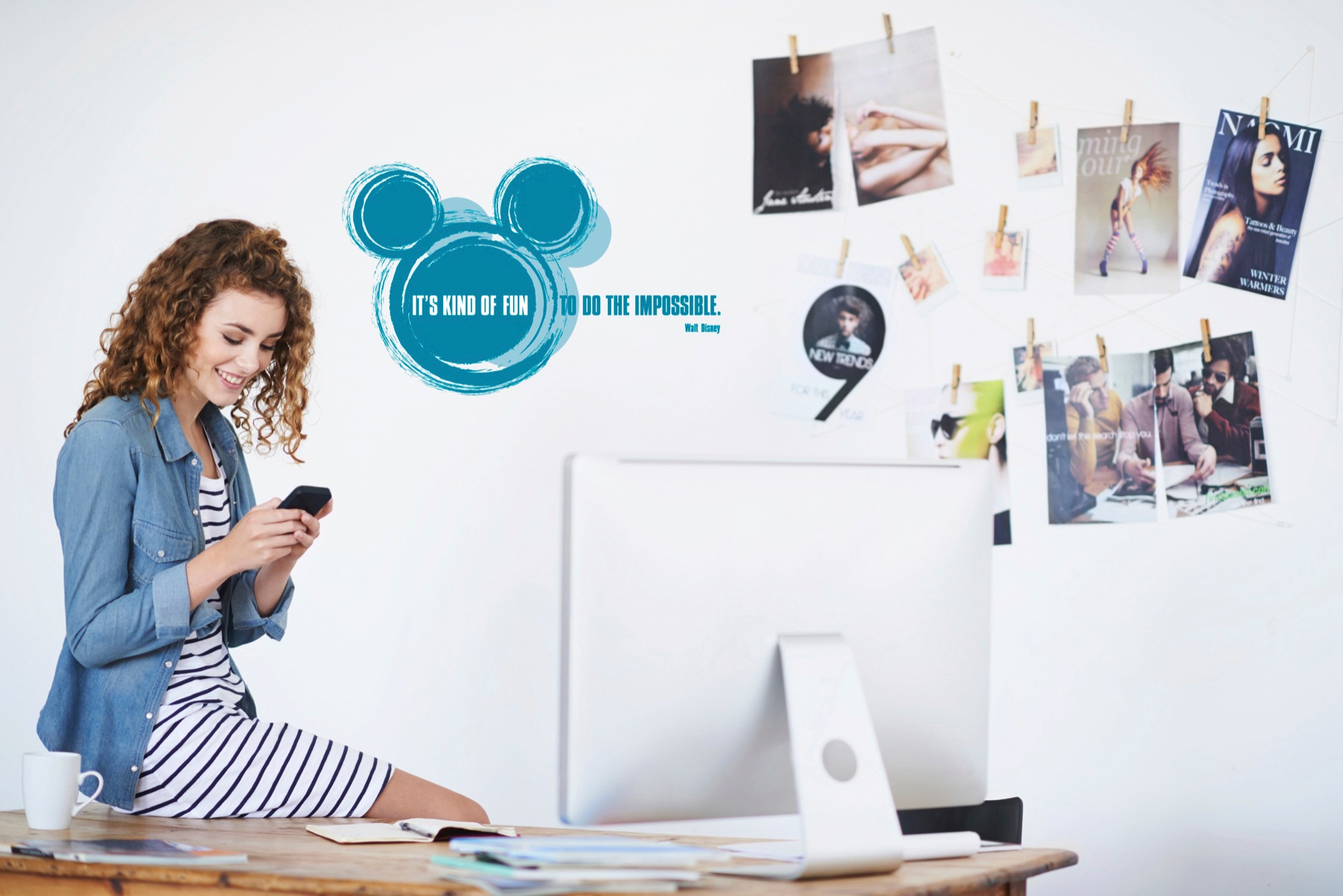 Komar Wandtattoo »Disney It‘s kind of fun - Größe 50 x 70 cm«, (2 St.), selbstklebend, Wandsticker, Kinderzimmer