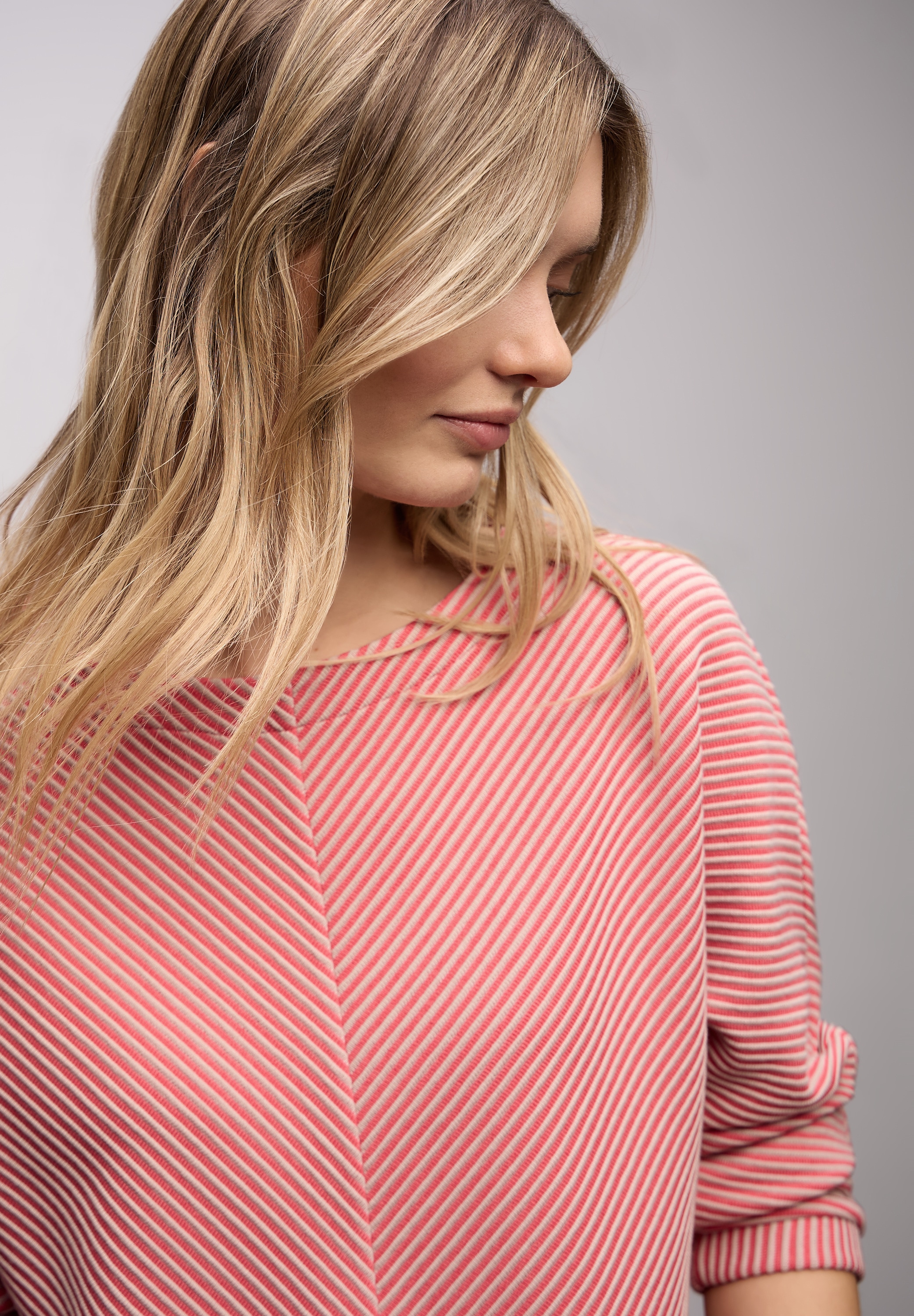 STREET ONE Strickpullover 3/4-Arm mit Two-Tone-Effekt und feinem Strukturmuster