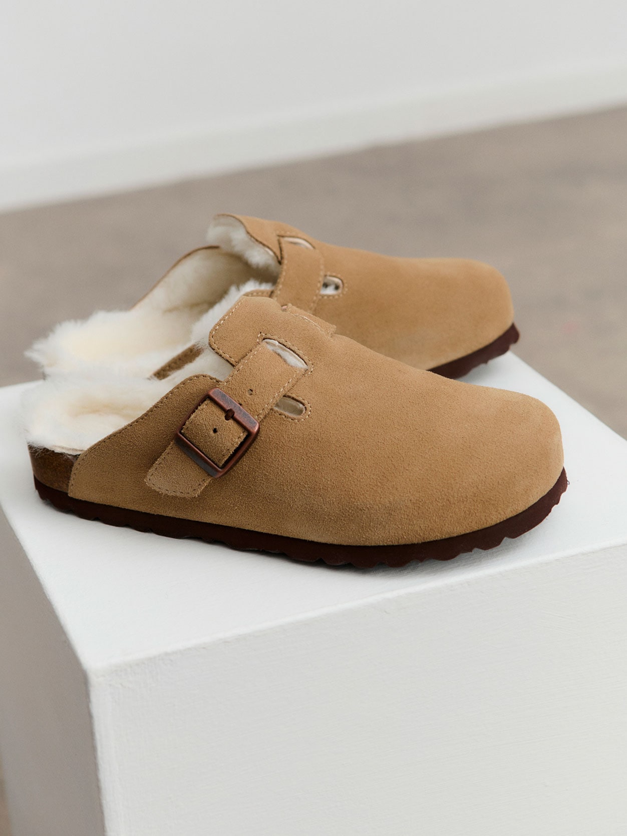 rosemunde Sandale »Evelyn Leather Sandals«  Langlebig, anpassungsfähiges Memory Foam, weich, bequem