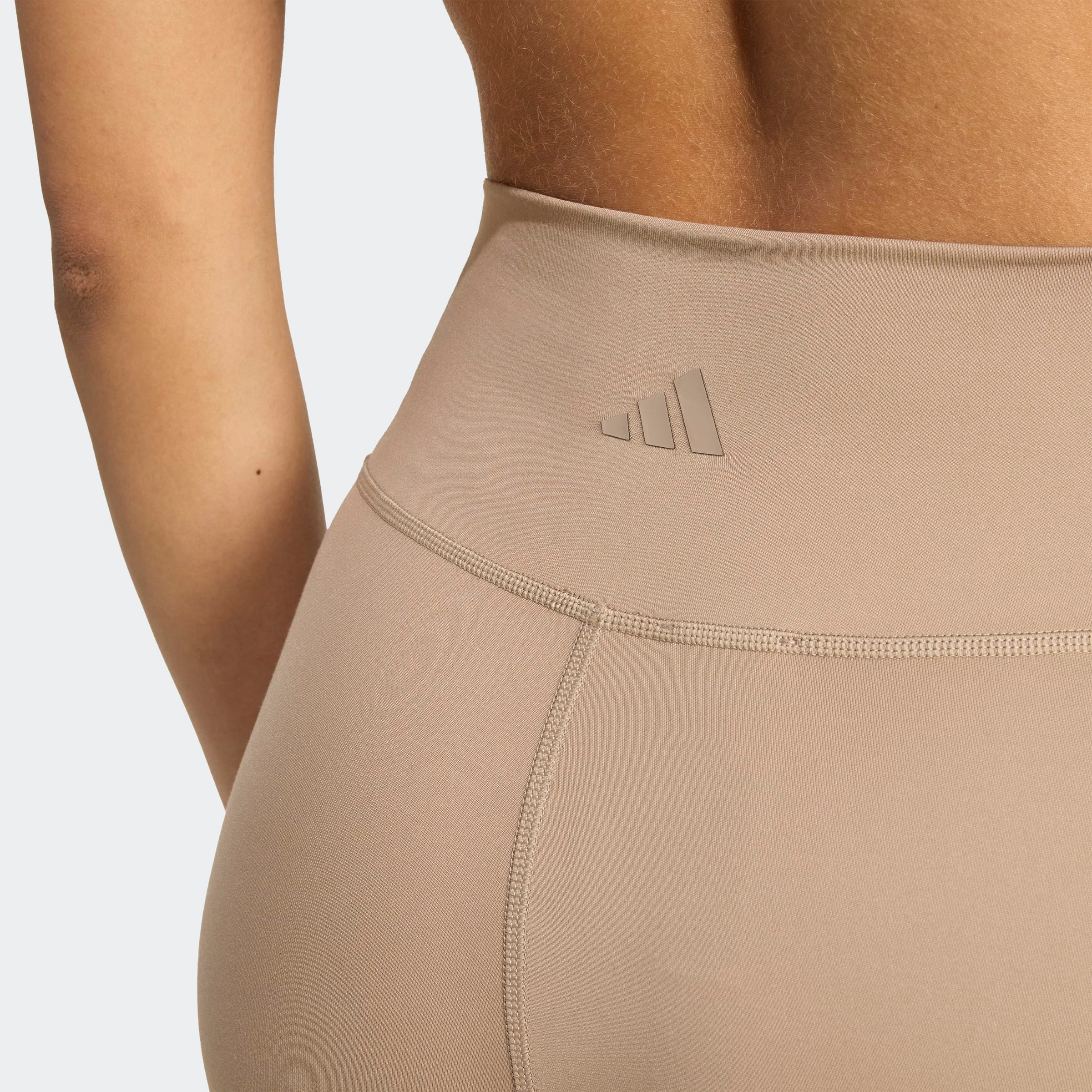 adidas Performance Trainingstights »ALL ME ESSENTIALS FLARE LEGGINGS«  mit ausgestelltem Bein, aus weichem und dehnbarem Strickmaterial