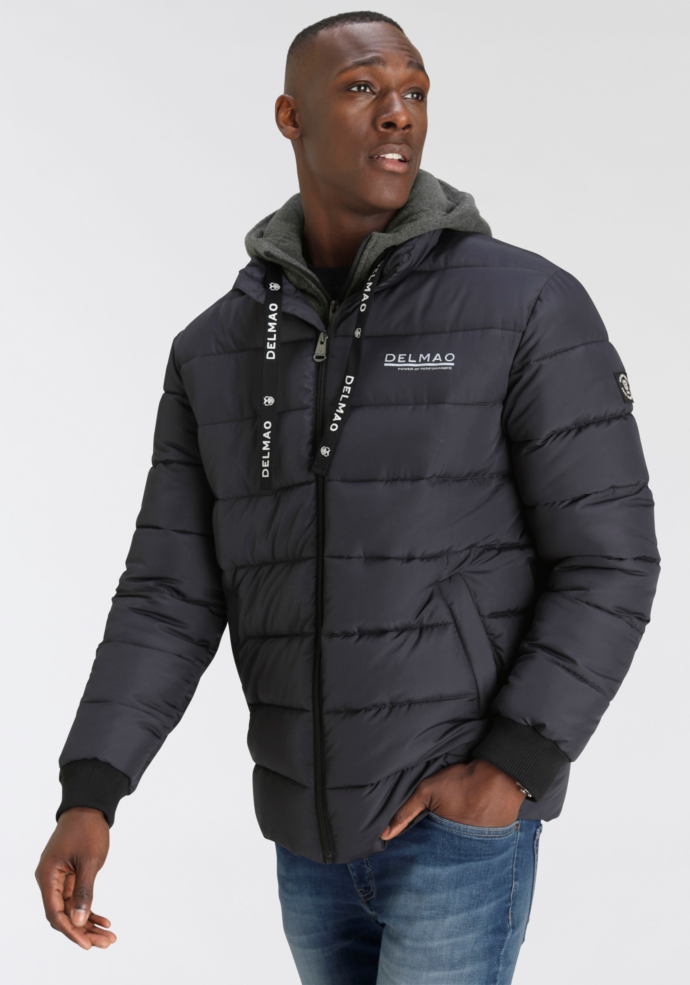 DELMAO Steppjacke, mit Kapuze, 2 in 1 Effekt mit heraustrennbarem Kapuzen Fleece Einsatz-NEUE MARKE!