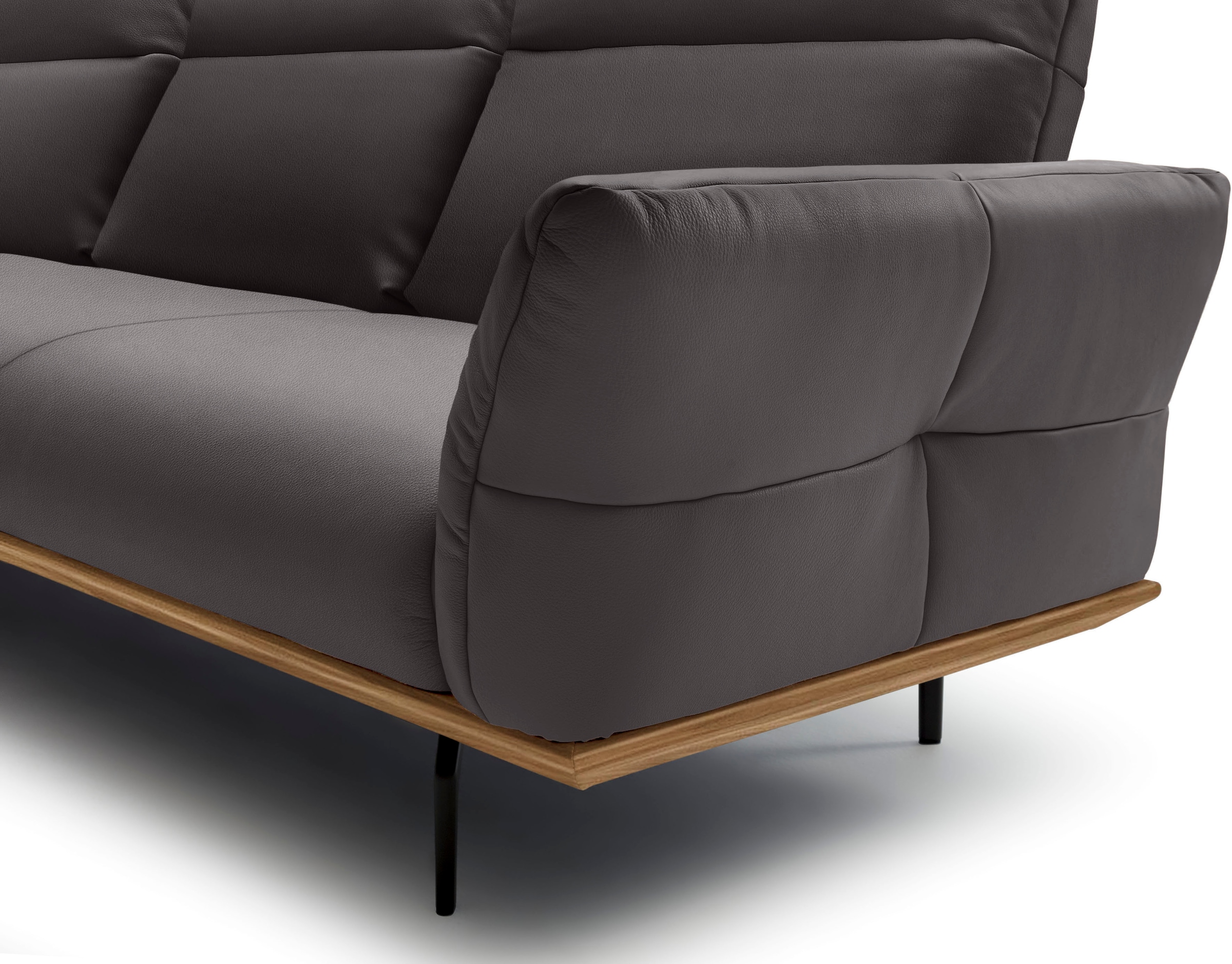 Creation BY ROLF BENZ Ecksofa »CR.460«, Sockel in Nussbaum, Winkelfüße in Umbragrau, Breite 318 cm
