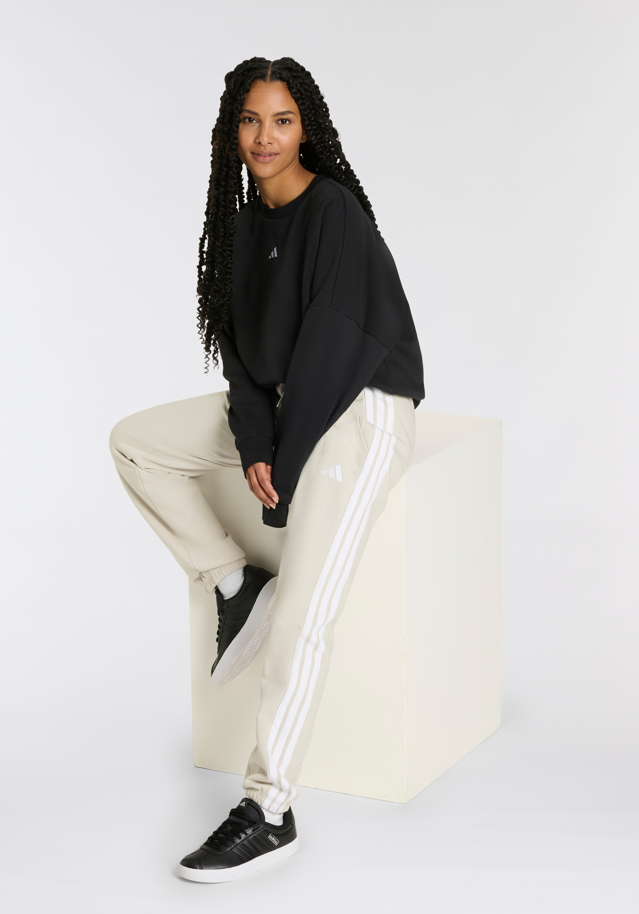 adidas Sportswear Sporthose »W 3S FT CF PT«, (1 tlg.), aus weichem French Terry Material