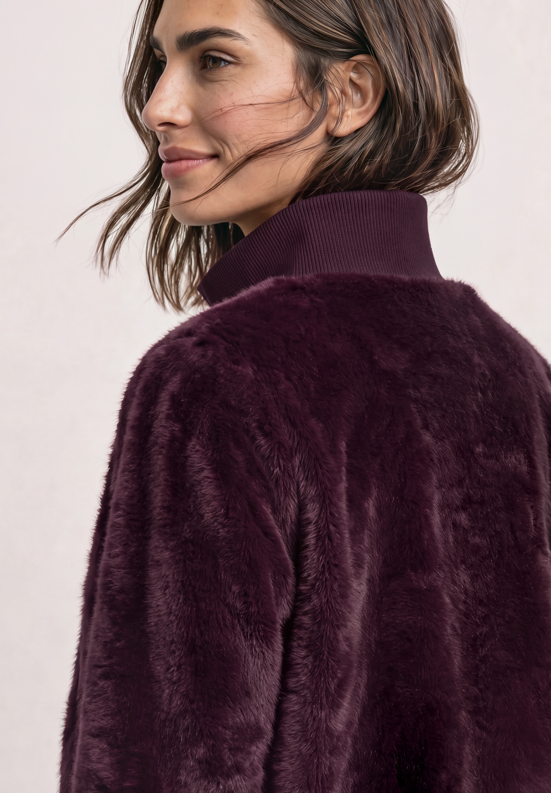STREET ONE Blouson ohne Kapuze Fake Fur Blouson mit Strickdetails und Leo-Optik